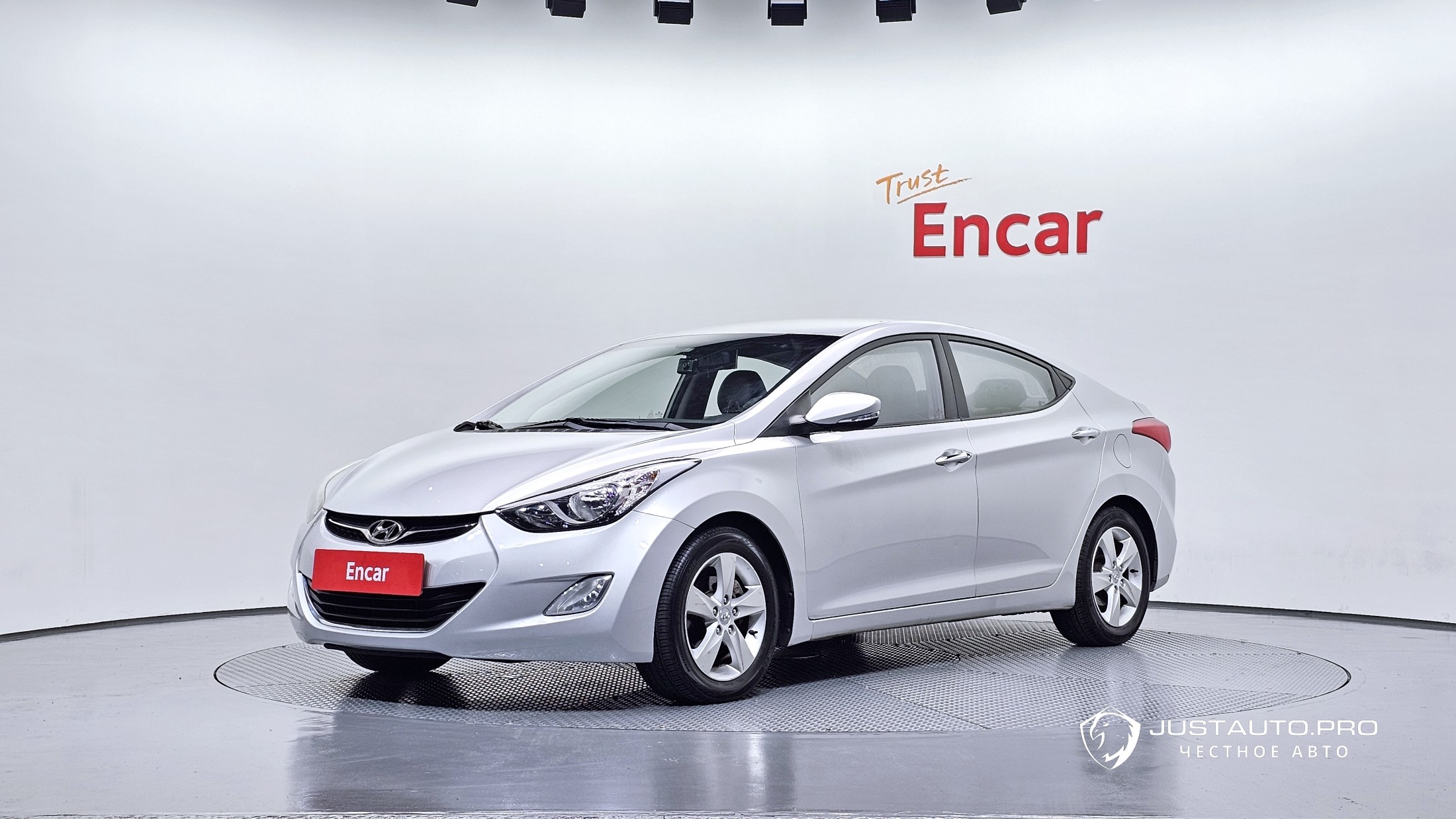 Автомобиль Hyundai AVANTE