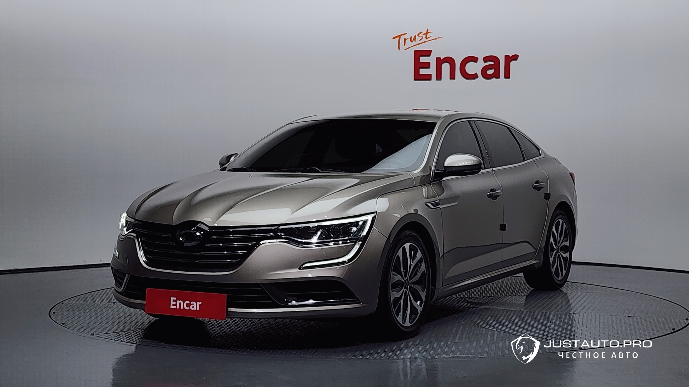 Автомобиль Renault-KoreaSamsung SM6