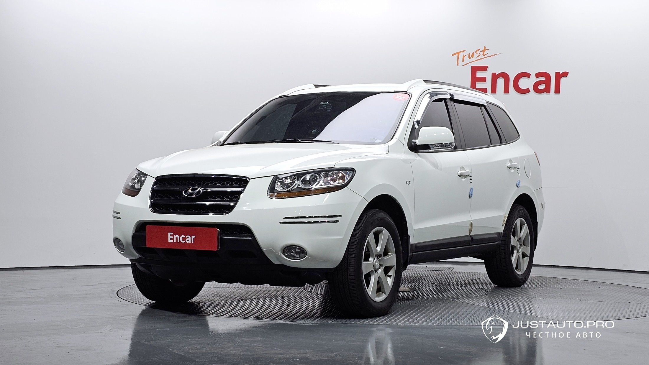 Автомобиль Hyundai Santafe