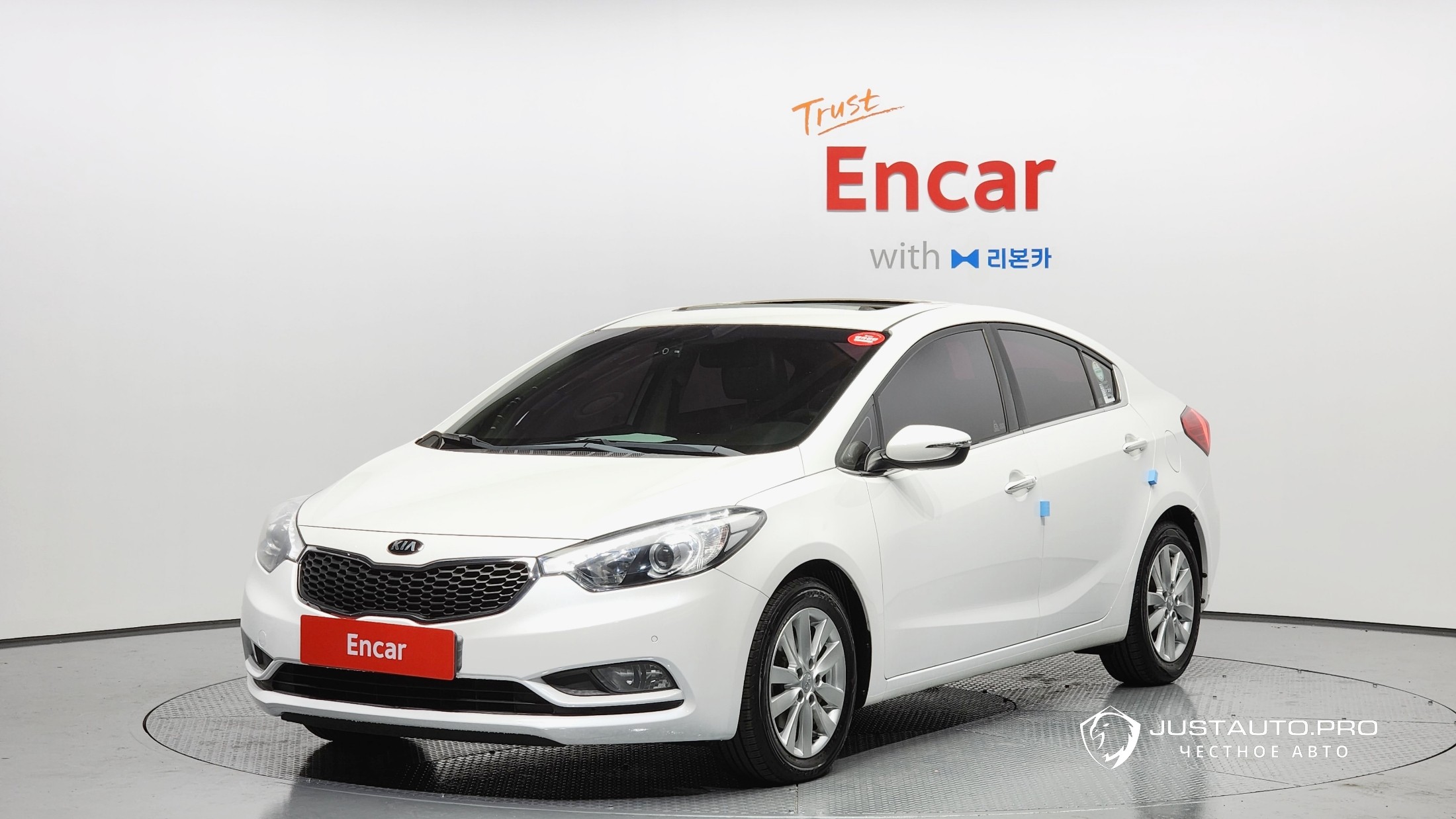 Автомобиль Kia K3