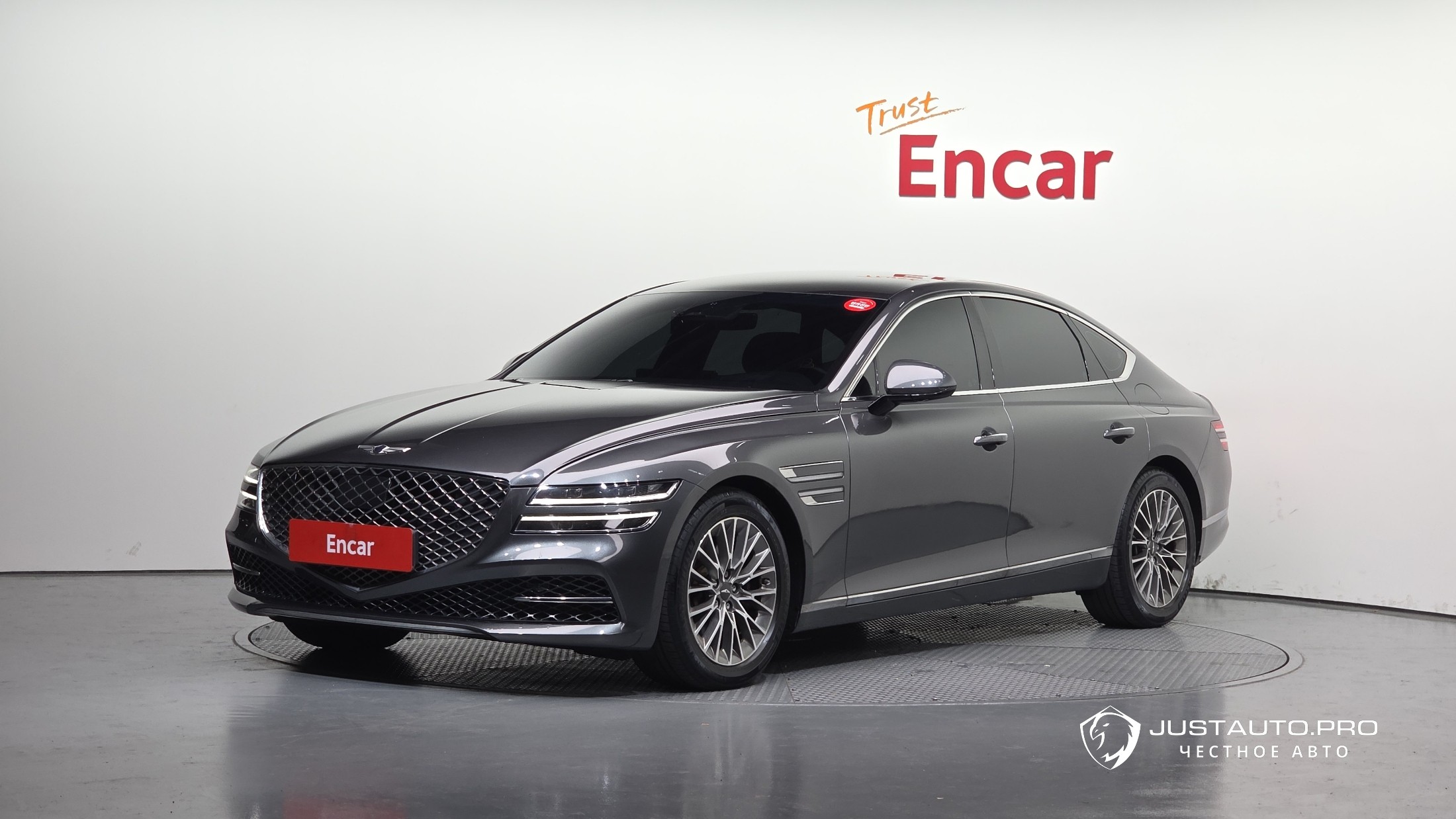 Автомобиль Genesis G80