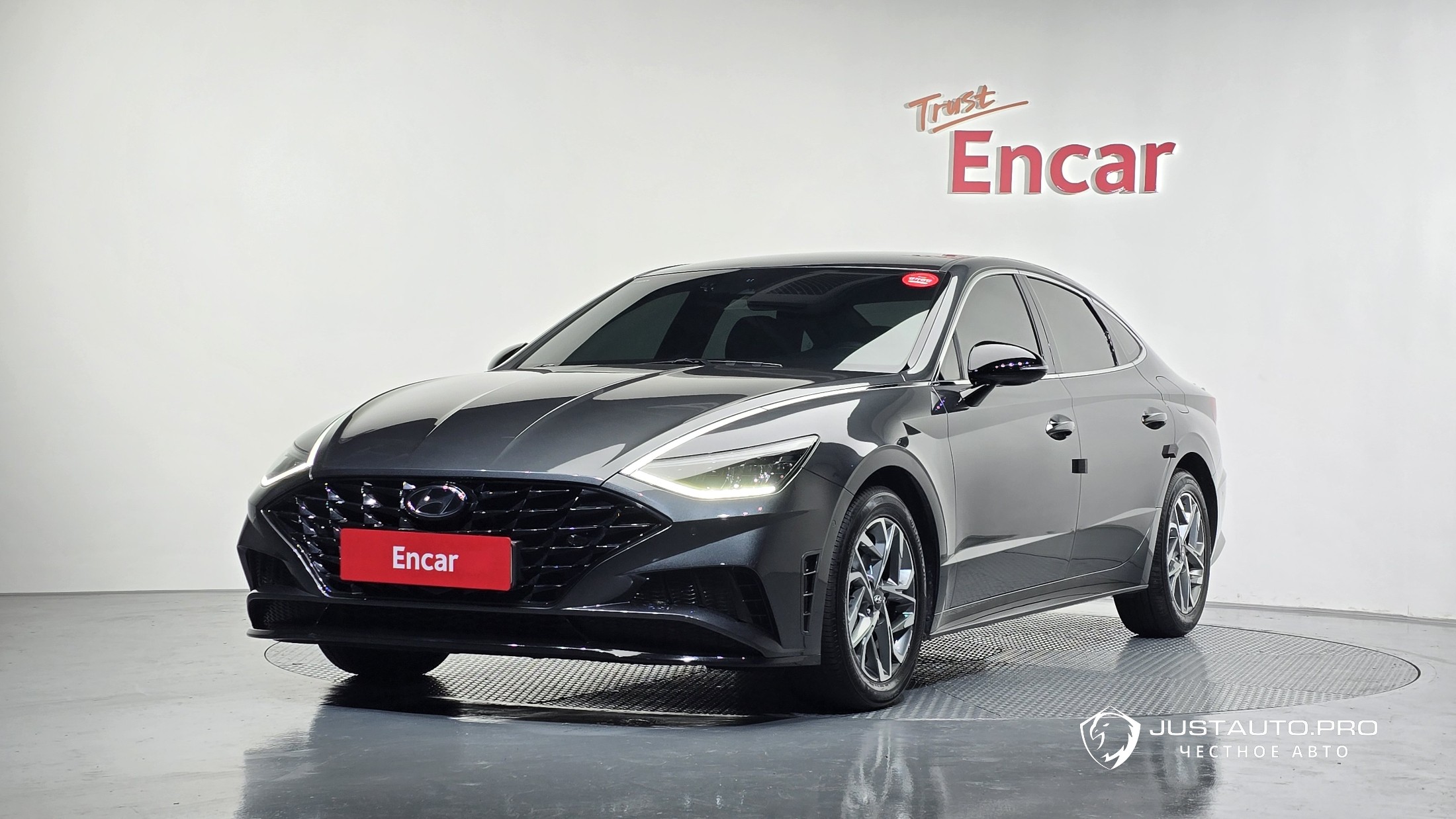 Автомобиль Hyundai Sonata