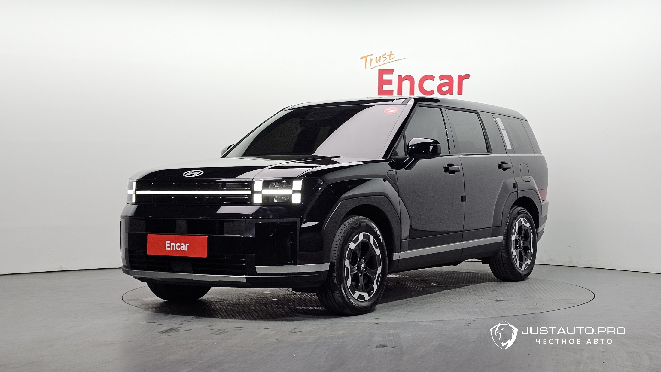 Автомобиль Hyundai Santafe