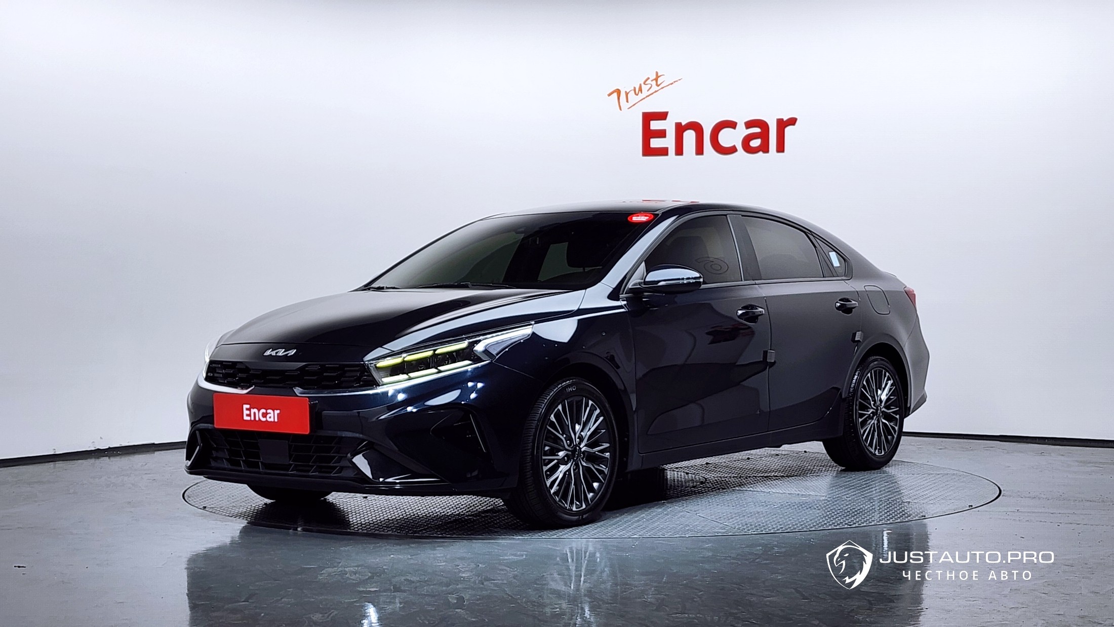 Автомобиль Kia K3