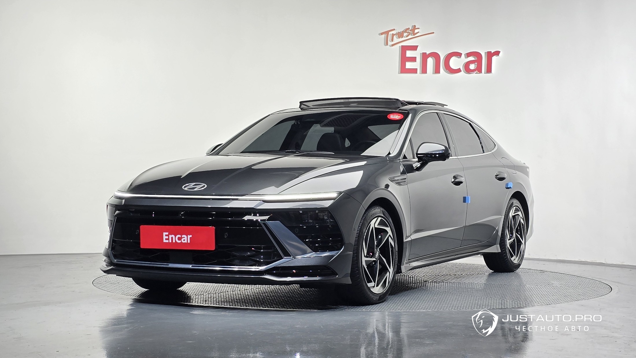 Автомобиль Hyundai Sonata