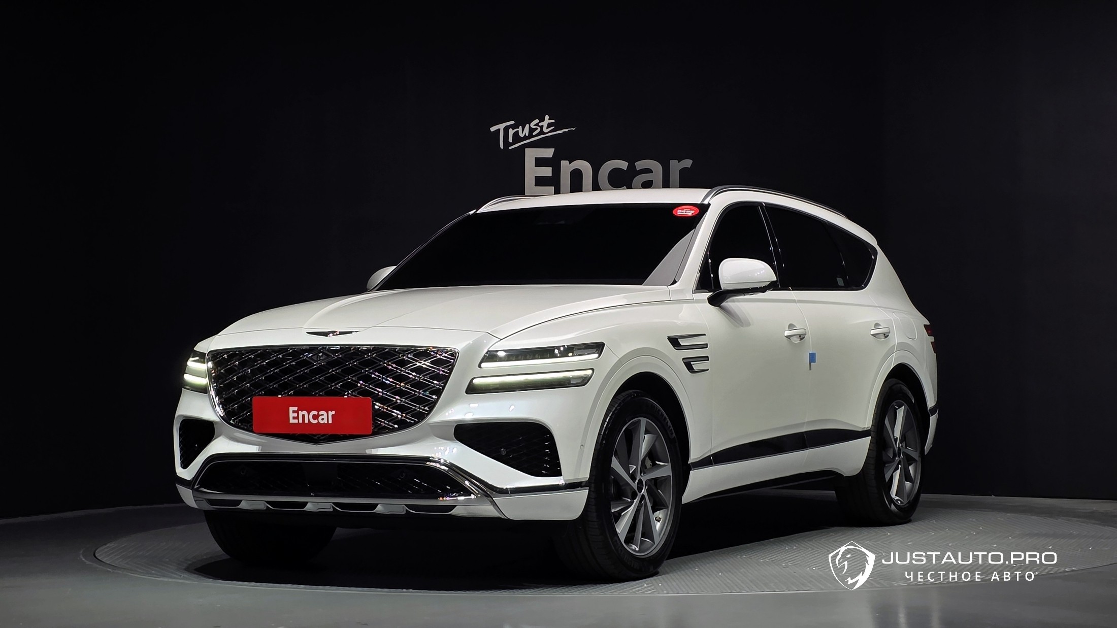 Автомобиль Genesis GV80