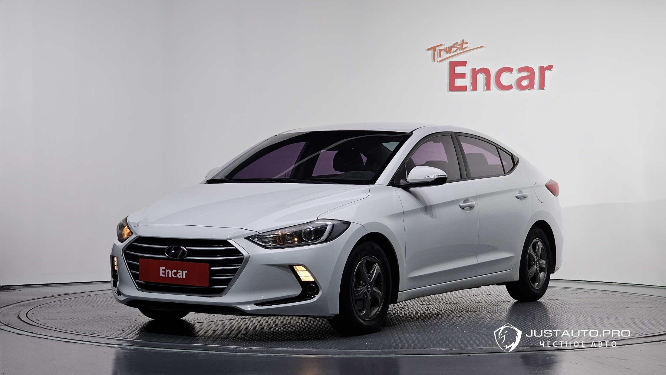 Автомобиль Hyundai AVANTE