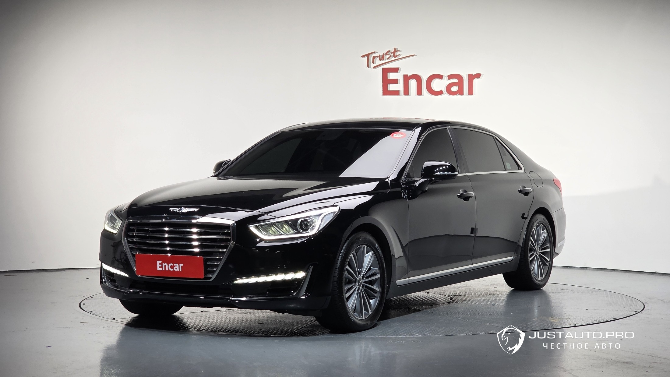 Автомобиль Genesis EQ900