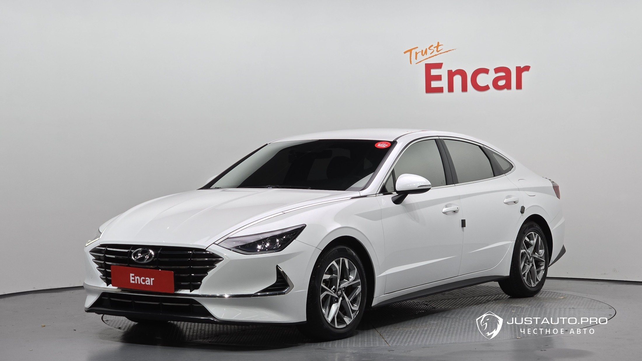 Автомобиль Hyundai Sonata