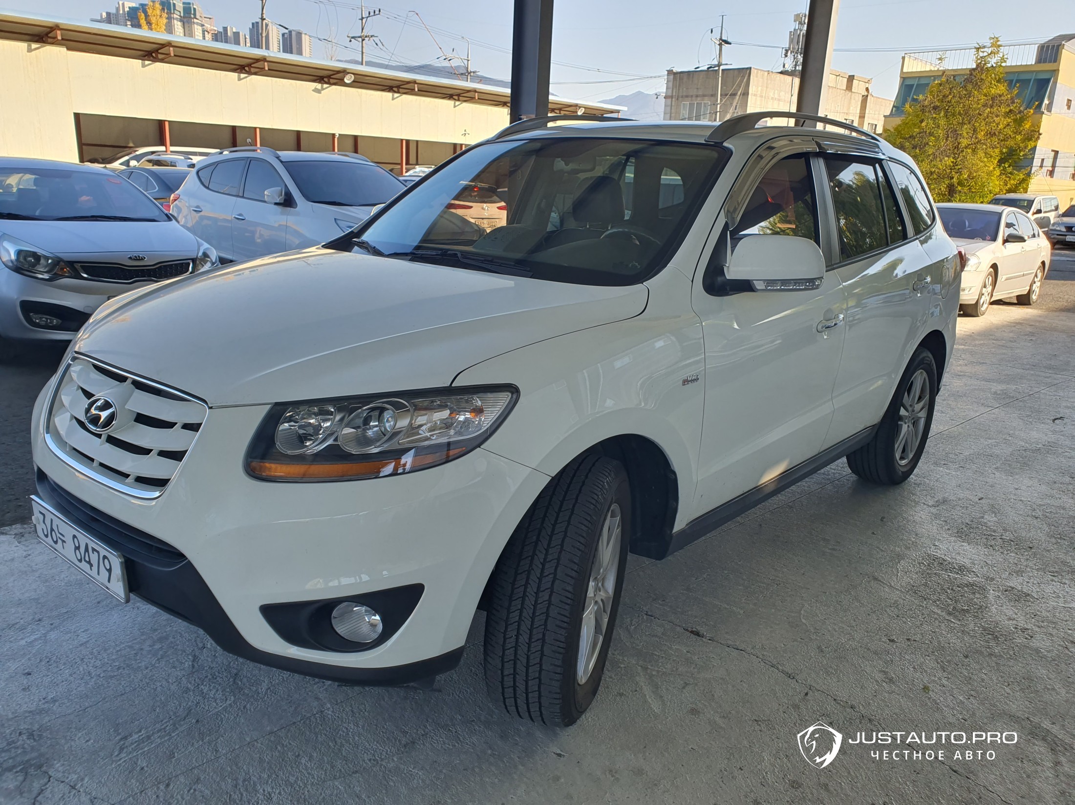 Автомобиль Hyundai Santafe