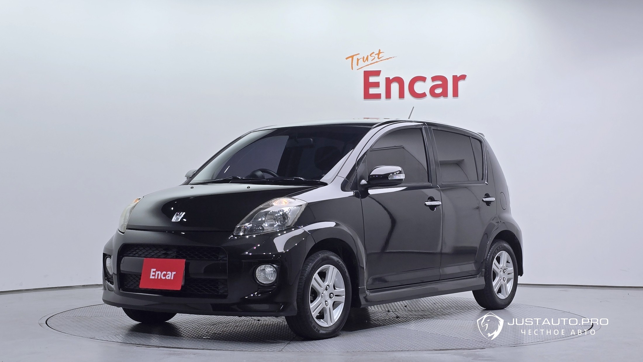 Автомобиль Toyota Passo