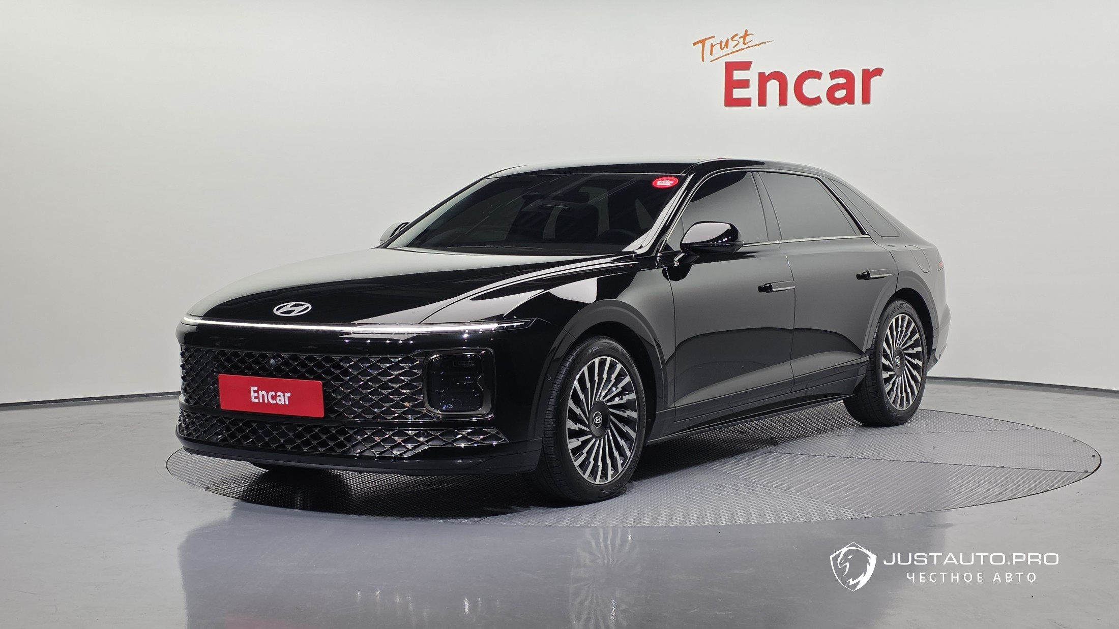 Автомобиль Hyundai Grandeur