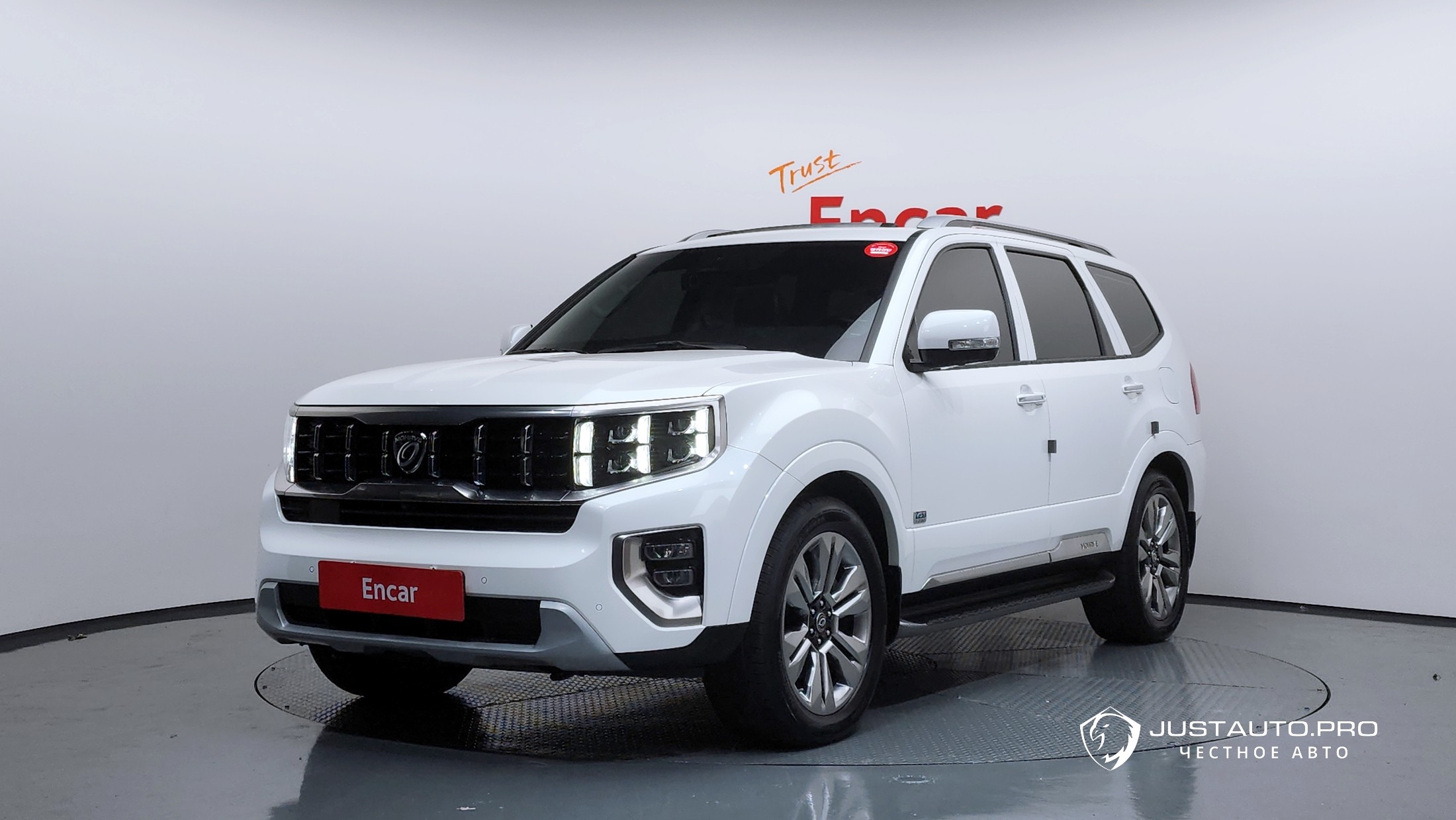 Автомобиль Kia Mohave