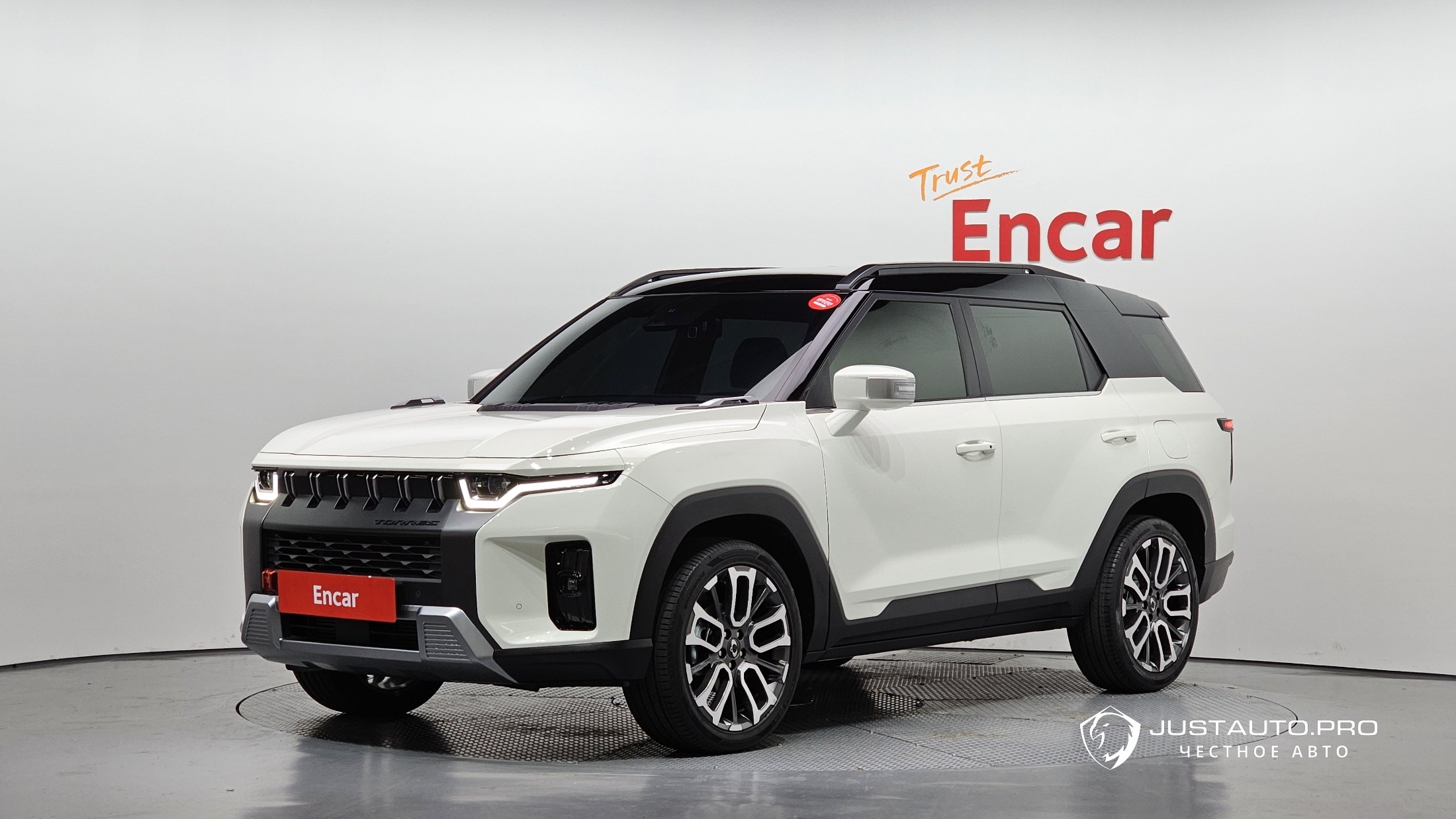 Автомобиль KG_Mobility_Ssangyong Torres