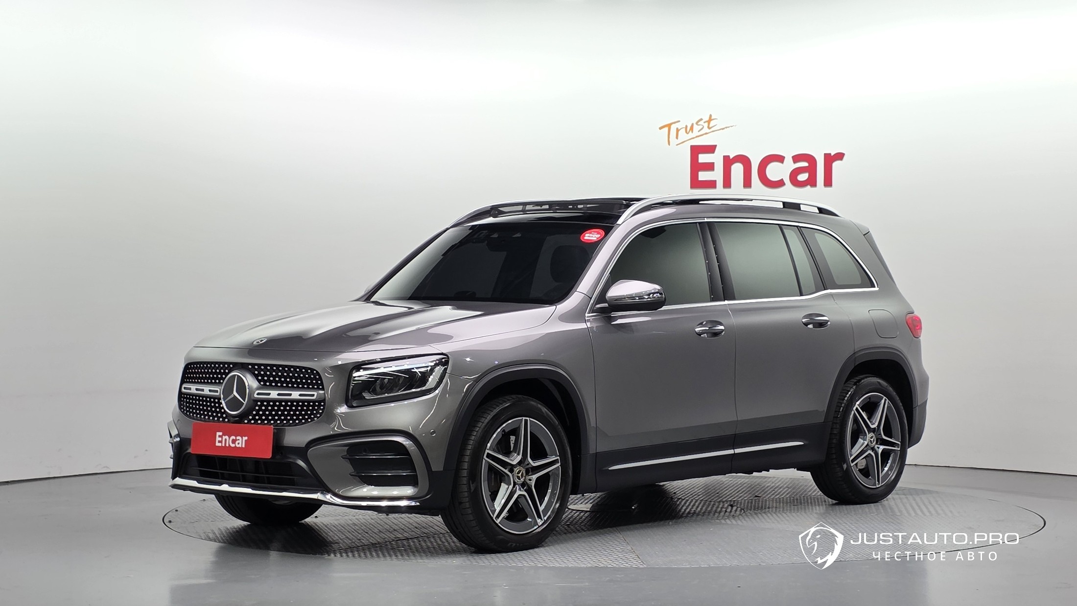 Автомобиль Mercedes-Benz GLB-Class