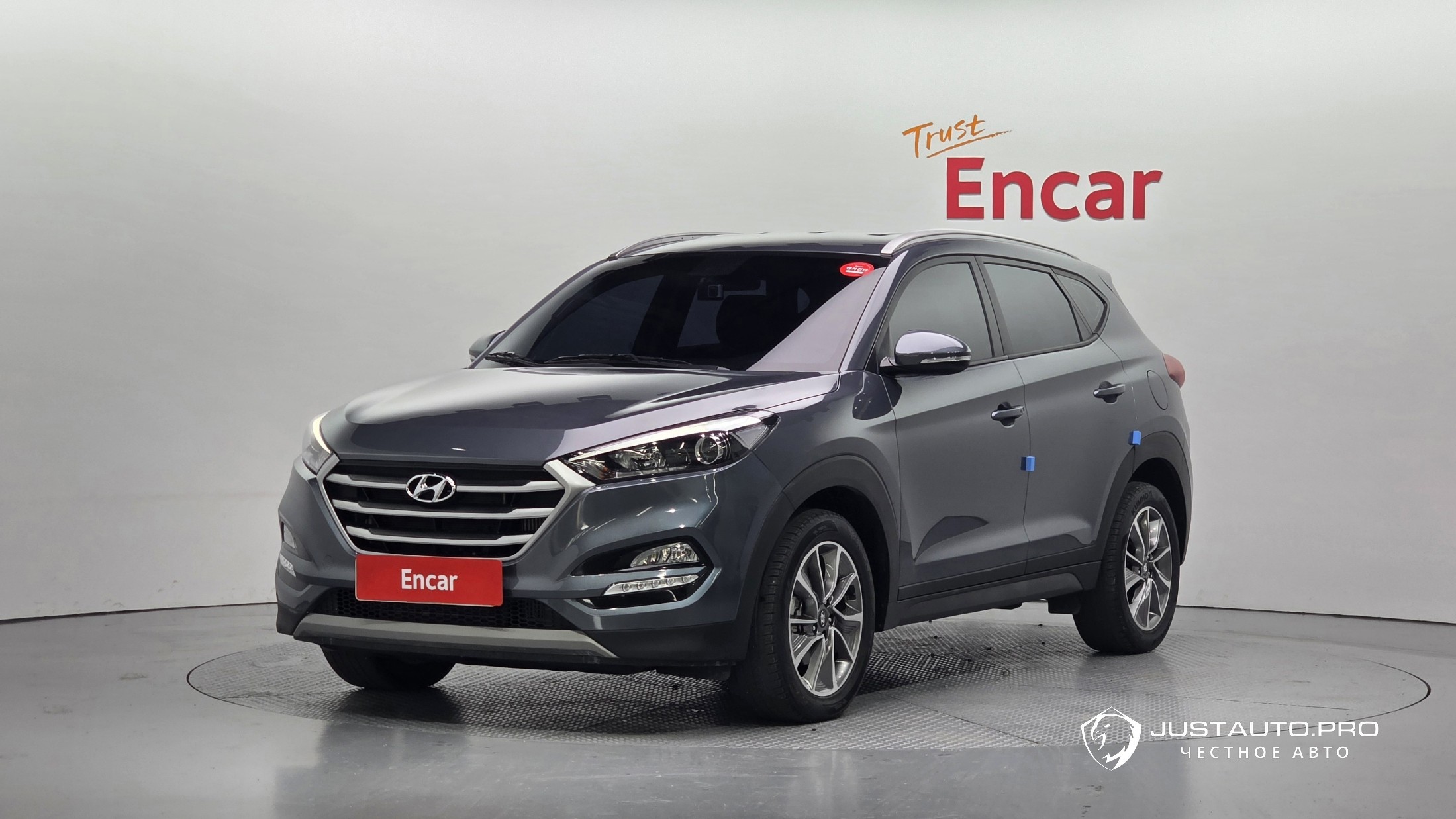 Автомобиль Hyundai Tucson