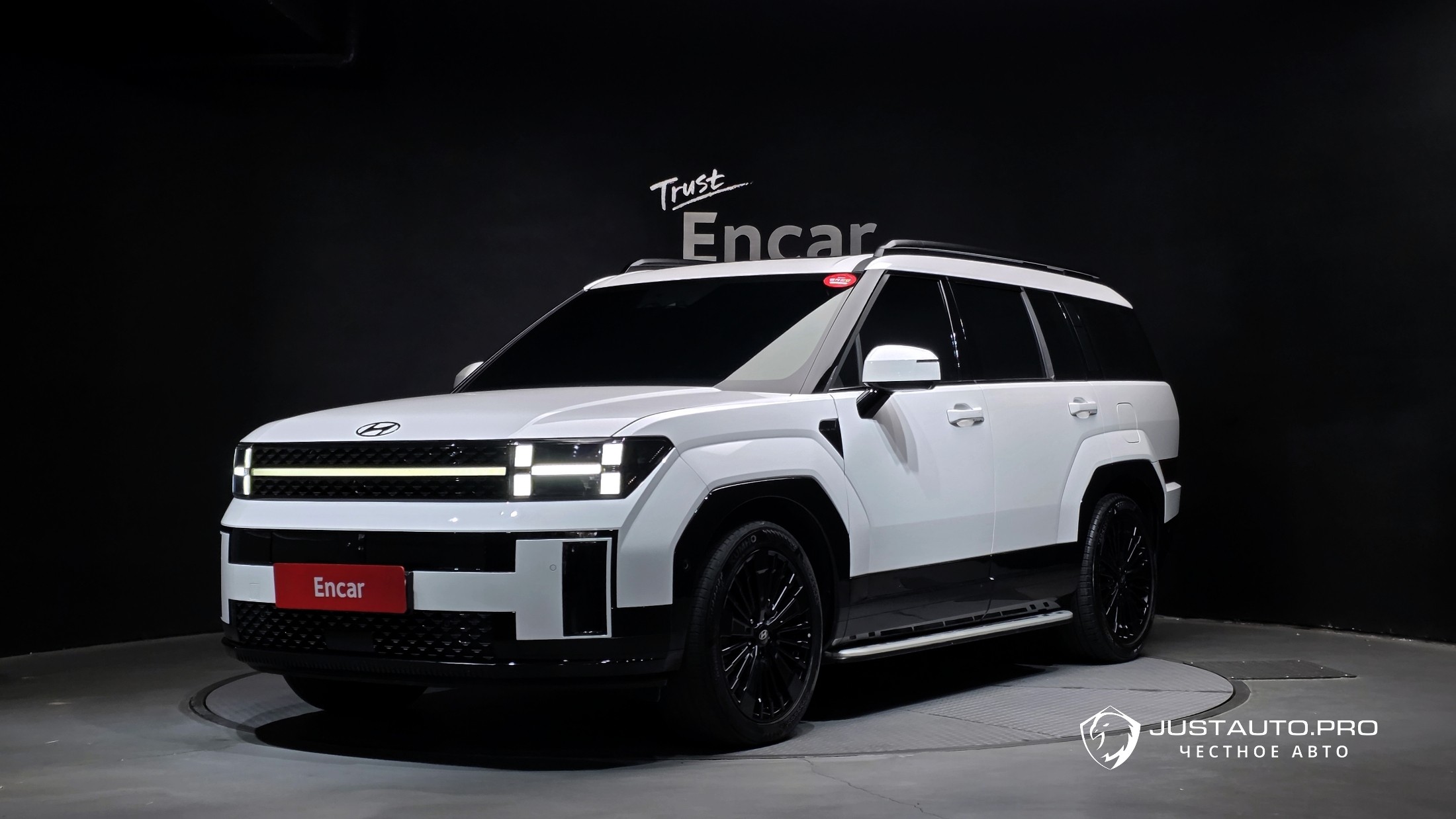 Автомобиль Hyundai Santafe