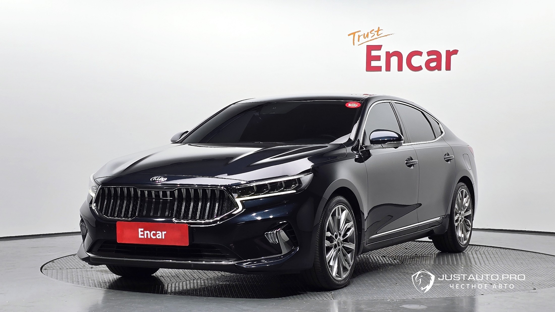 Автомобиль Kia K7