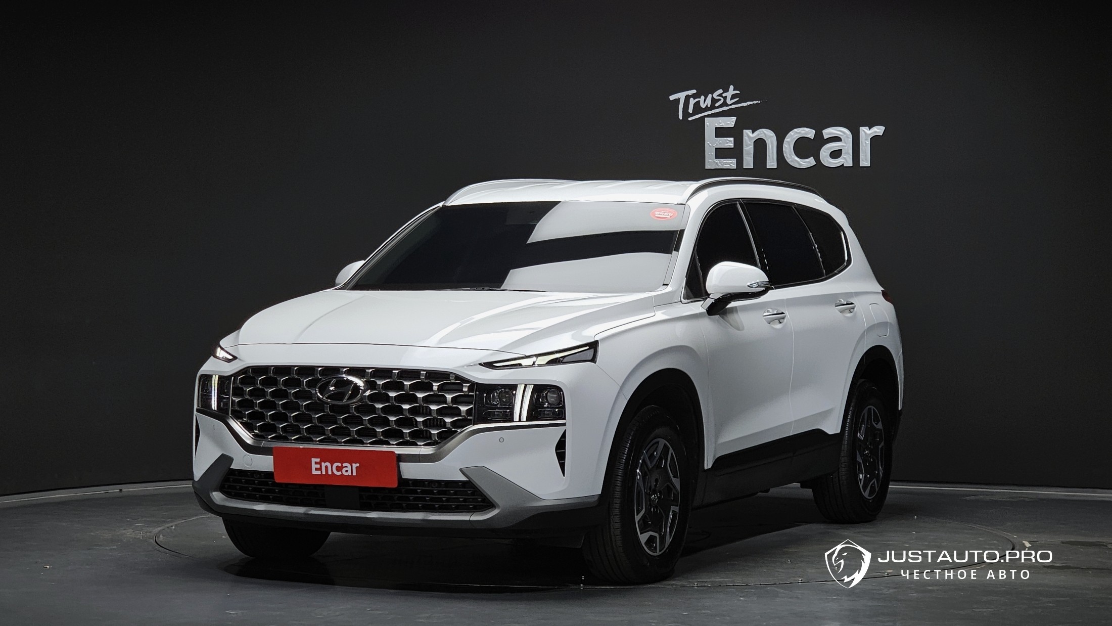 Автомобиль Hyundai Santafe