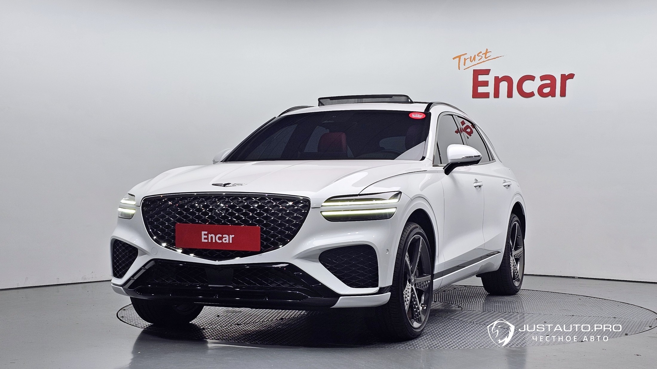 Автомобиль Genesis GV70