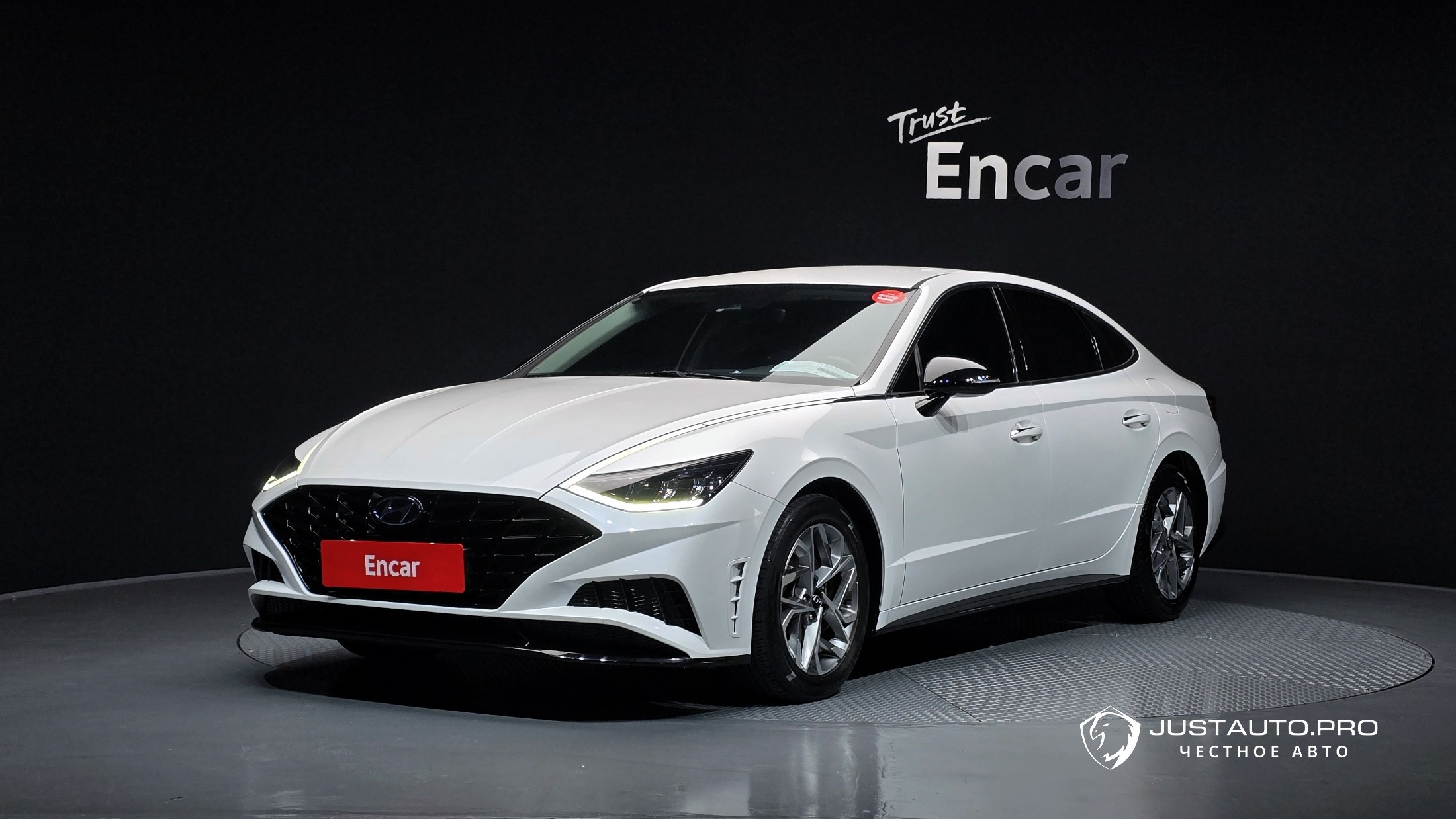 Автомобиль Hyundai Sonata