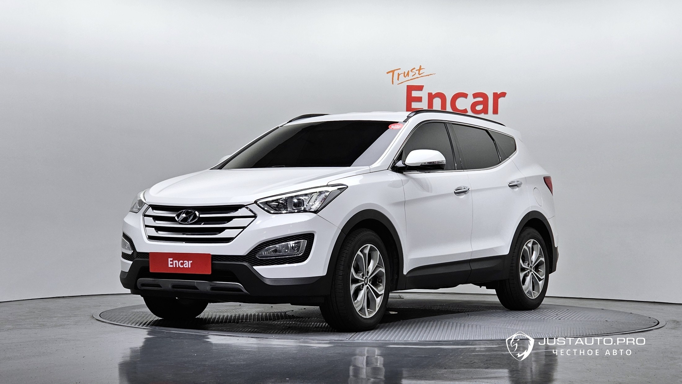 Автомобиль Hyundai Santafe