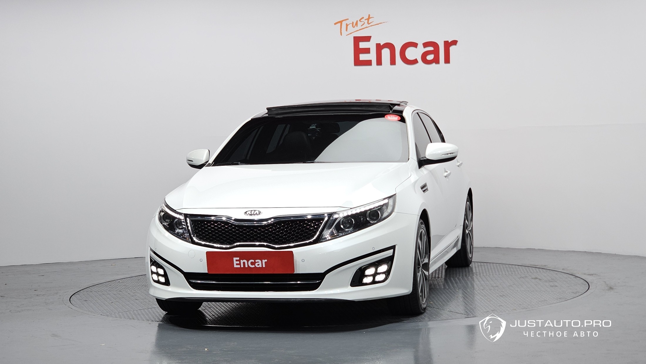 Автомобиль Kia K5