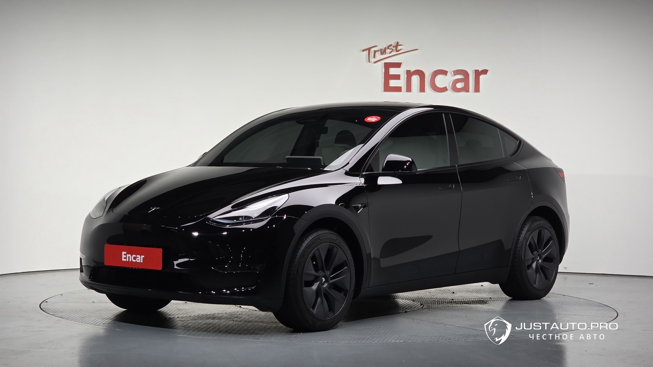 Автомобиль Tesla Model Y