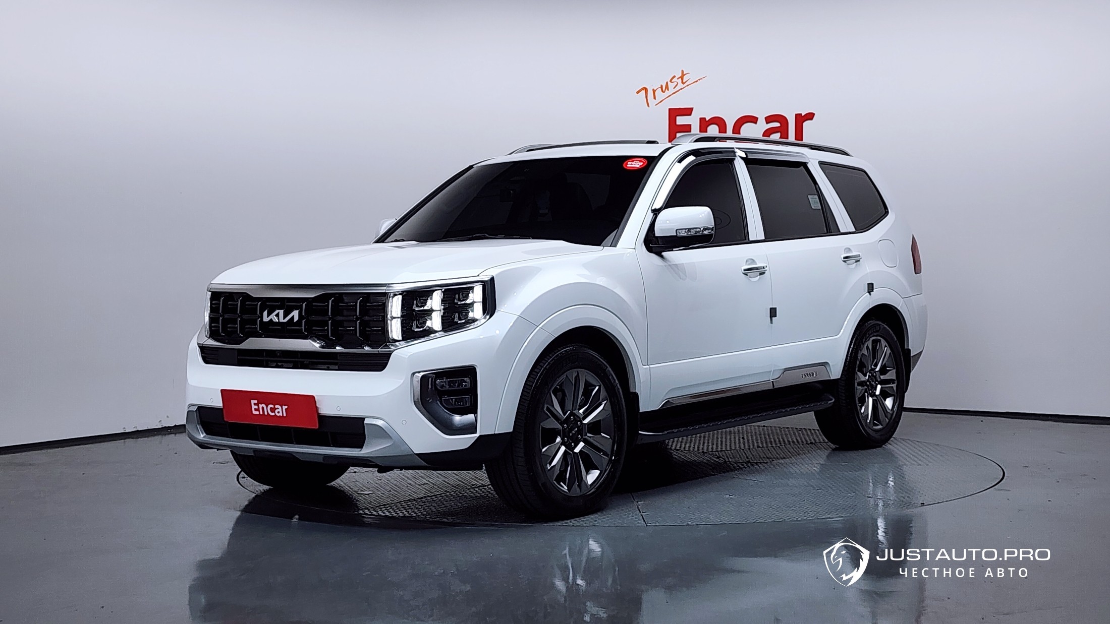 Автомобиль Kia Mohave