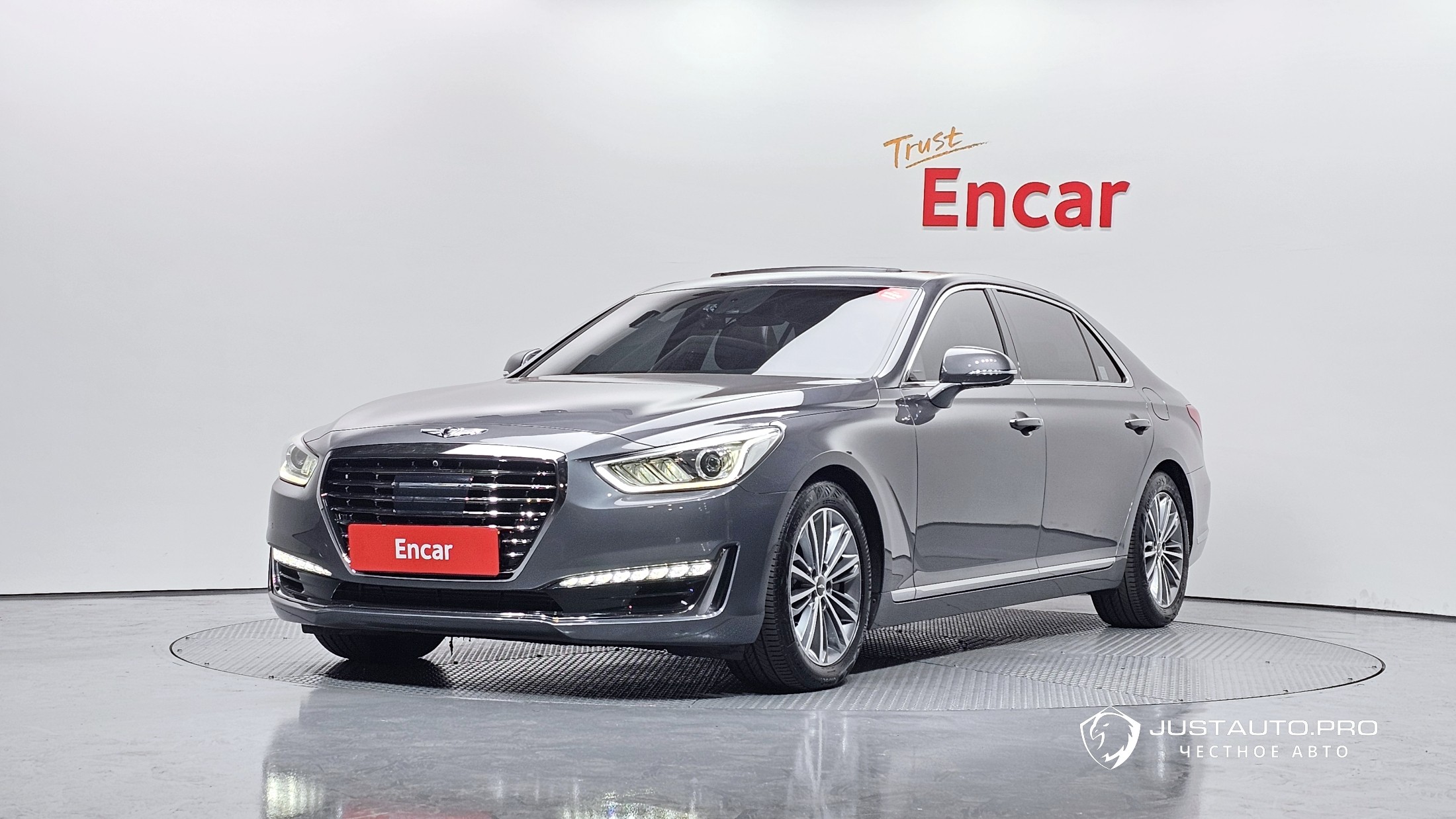 Автомобиль Genesis EQ900