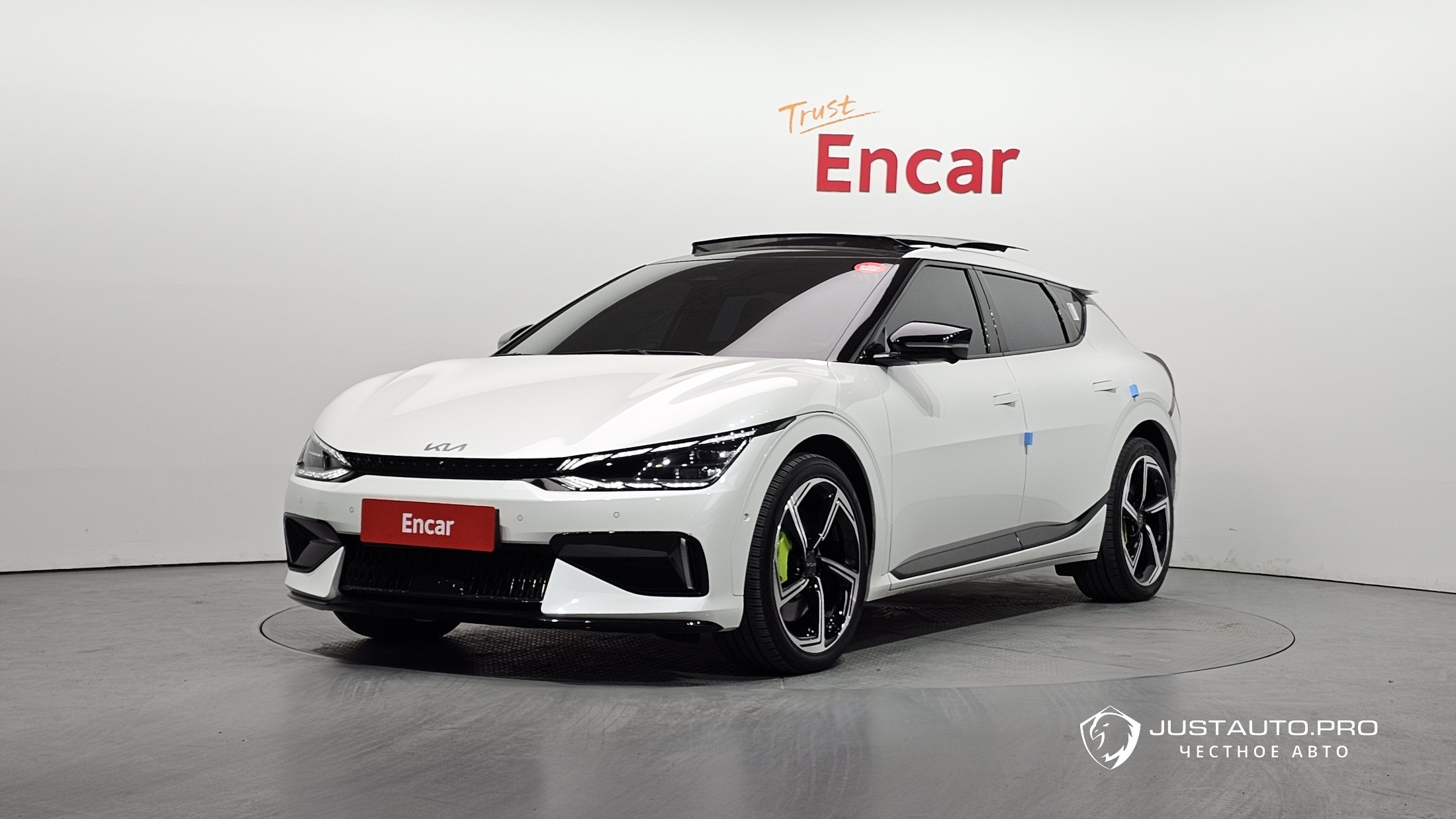 Автомобиль Kia EV6