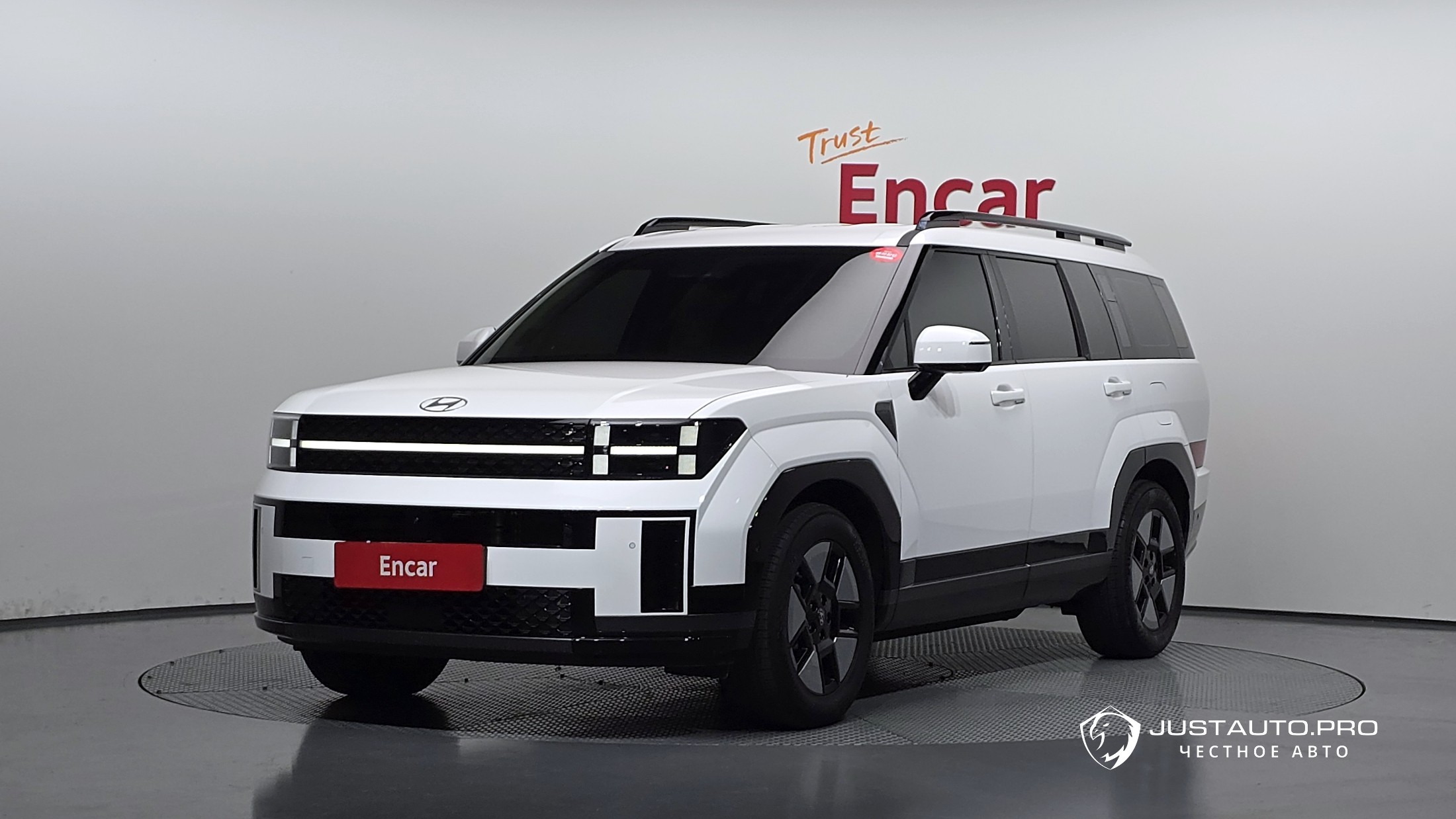 Автомобиль Hyundai Santafe