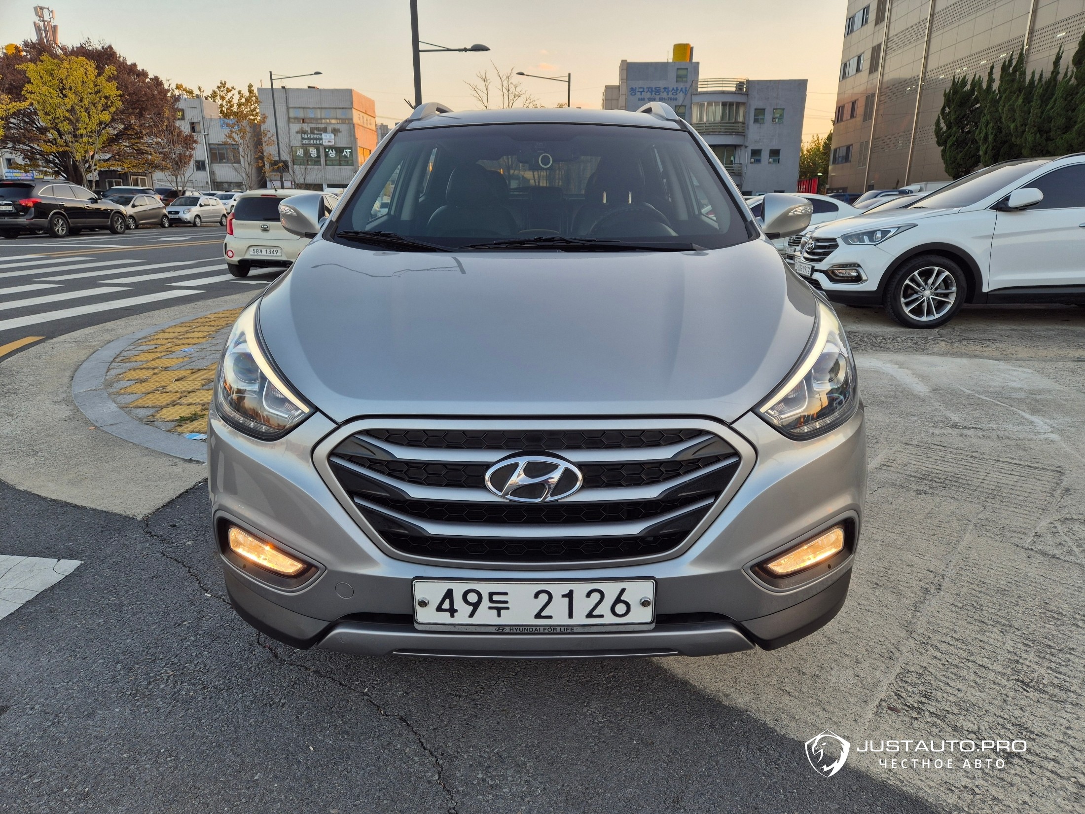 Автомобиль Hyundai Tucson