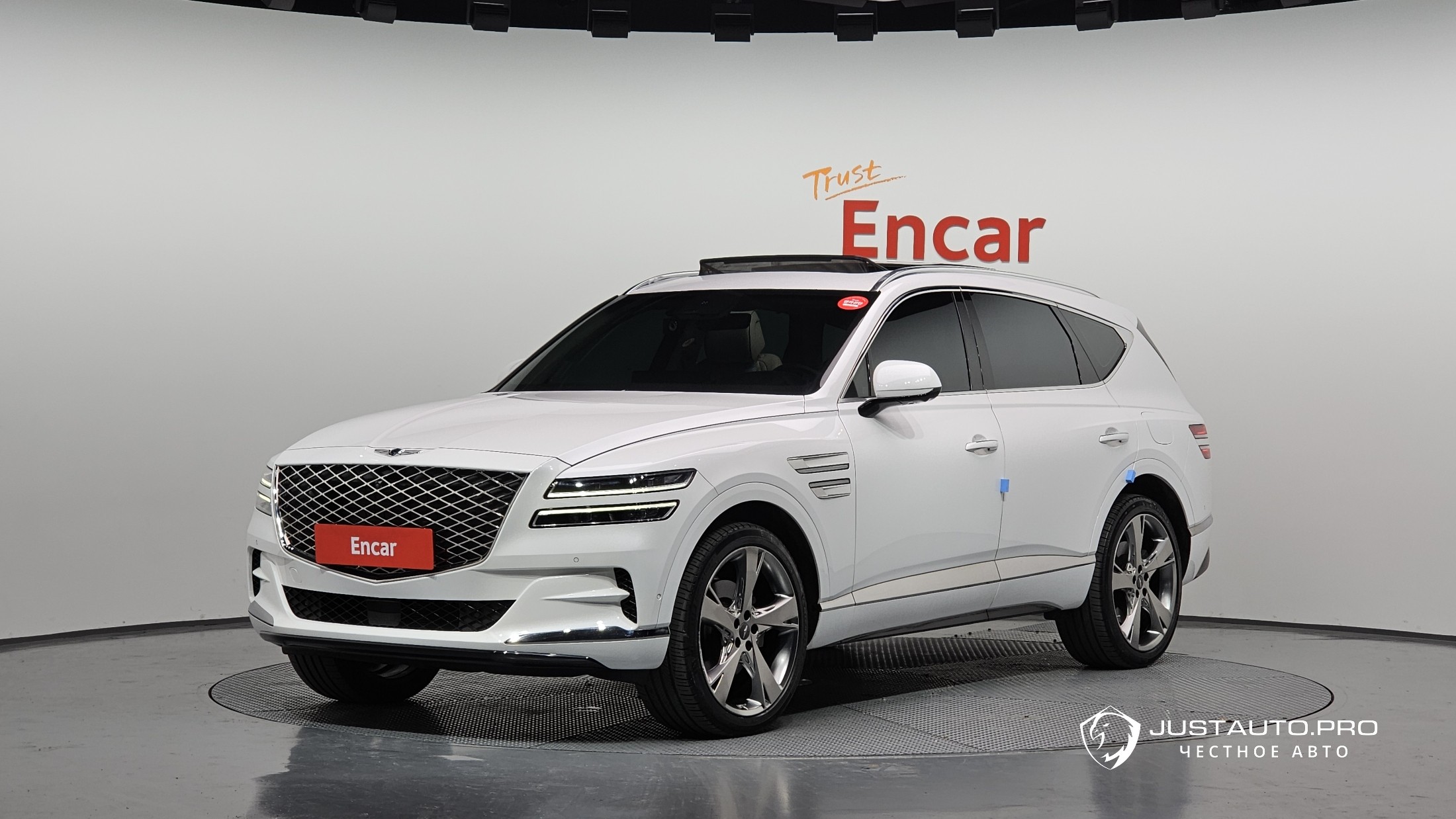 Автомобиль Genesis GV80