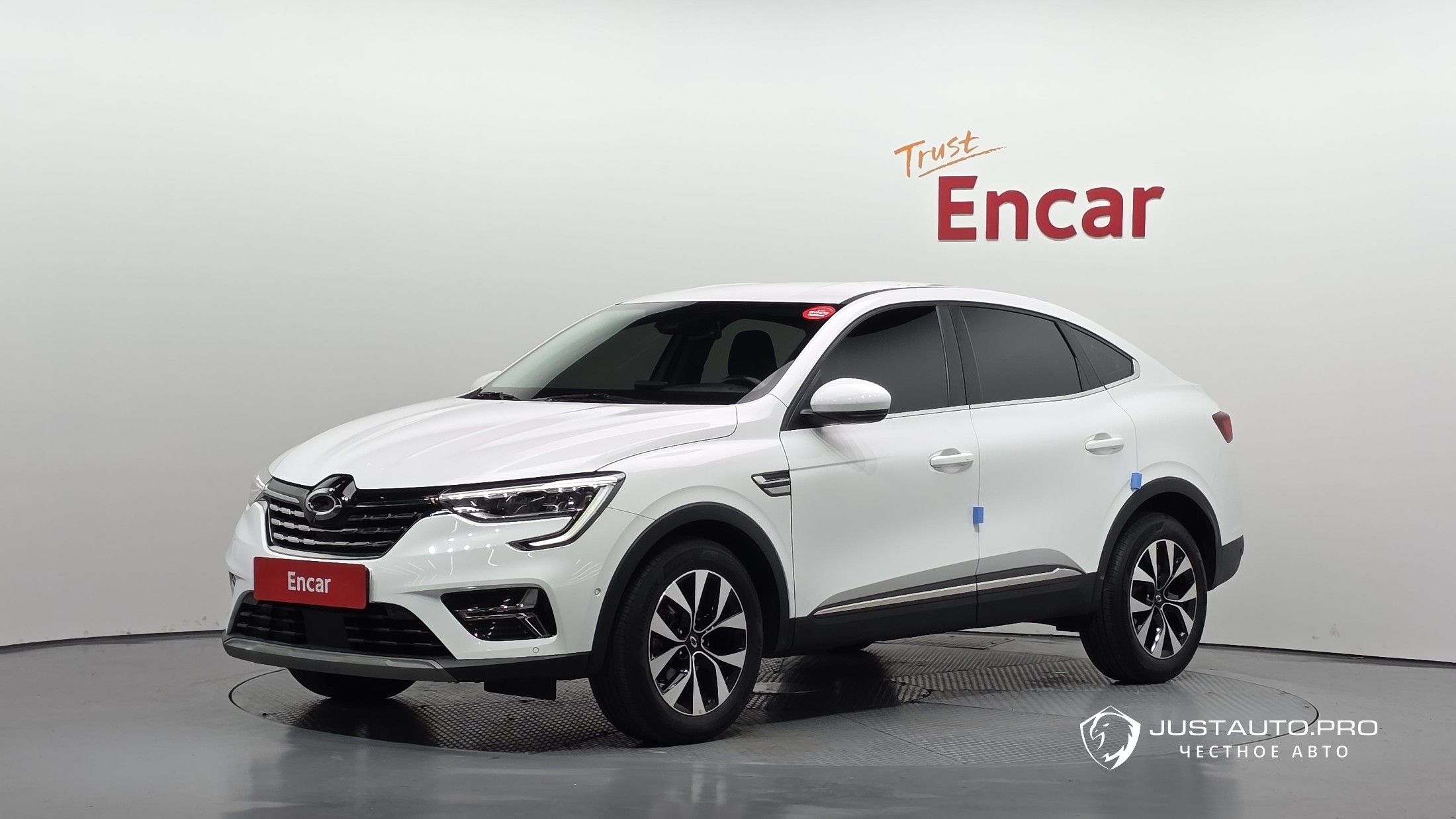 Автомобиль Renault-KoreaSamsung XM3