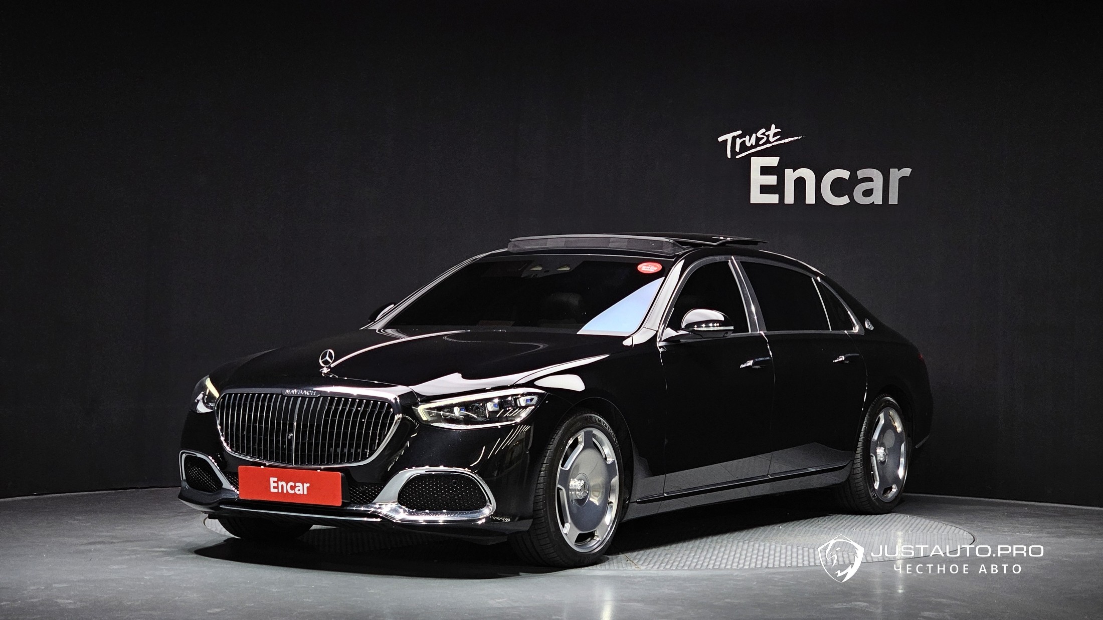 Автомобиль Mercedes-Benz S-Class