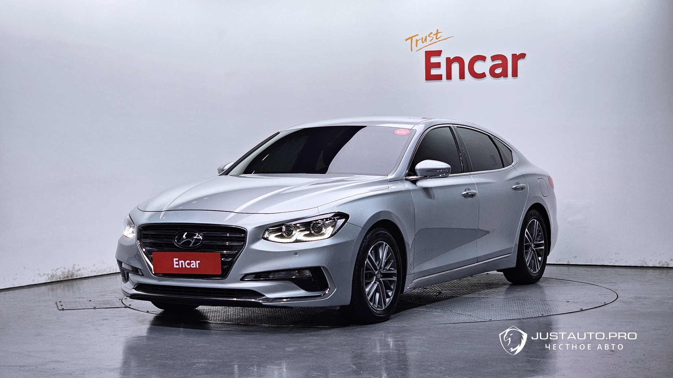 Автомобиль Hyundai Grandeur