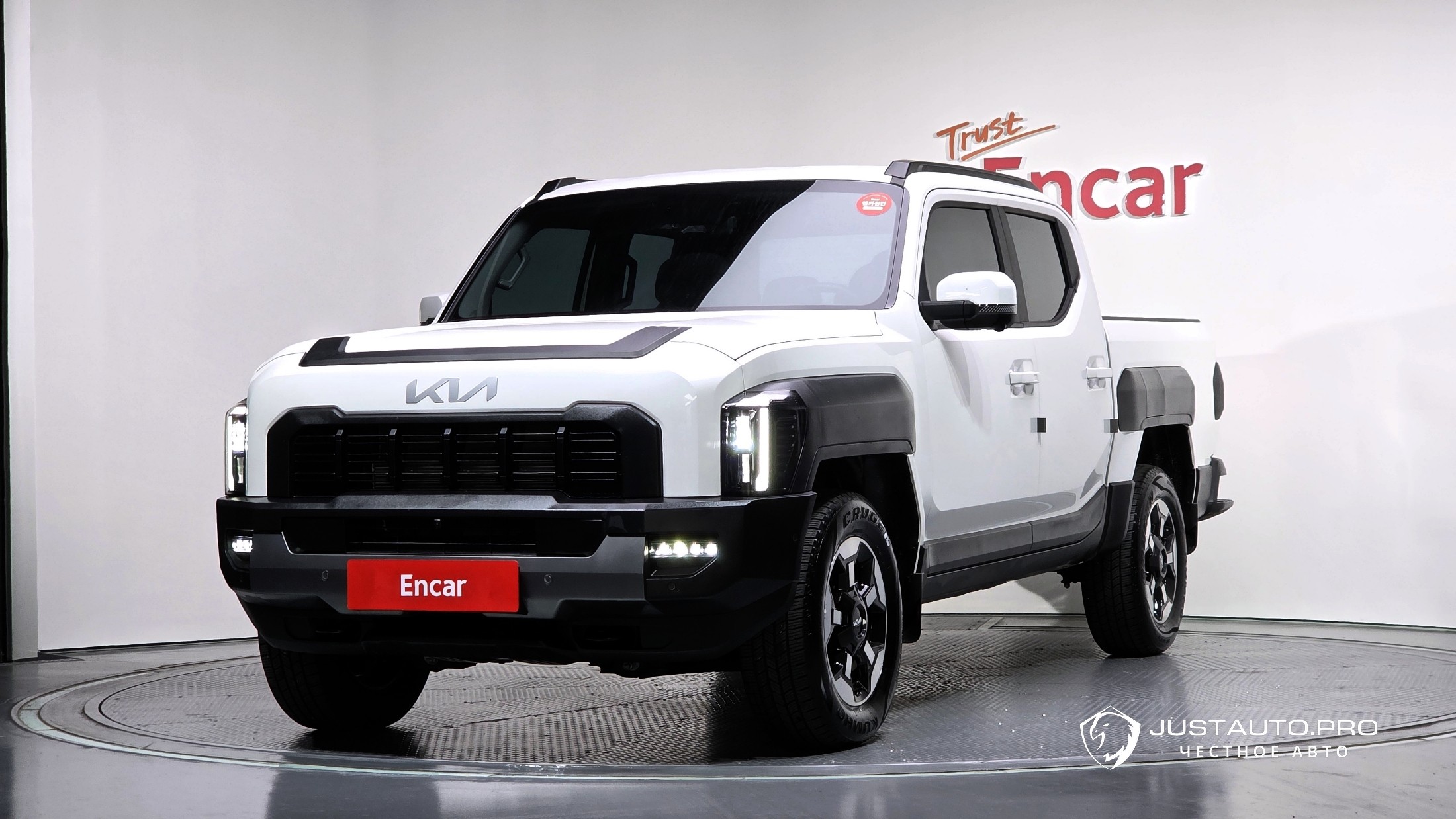 Автомобиль Kia Tasman