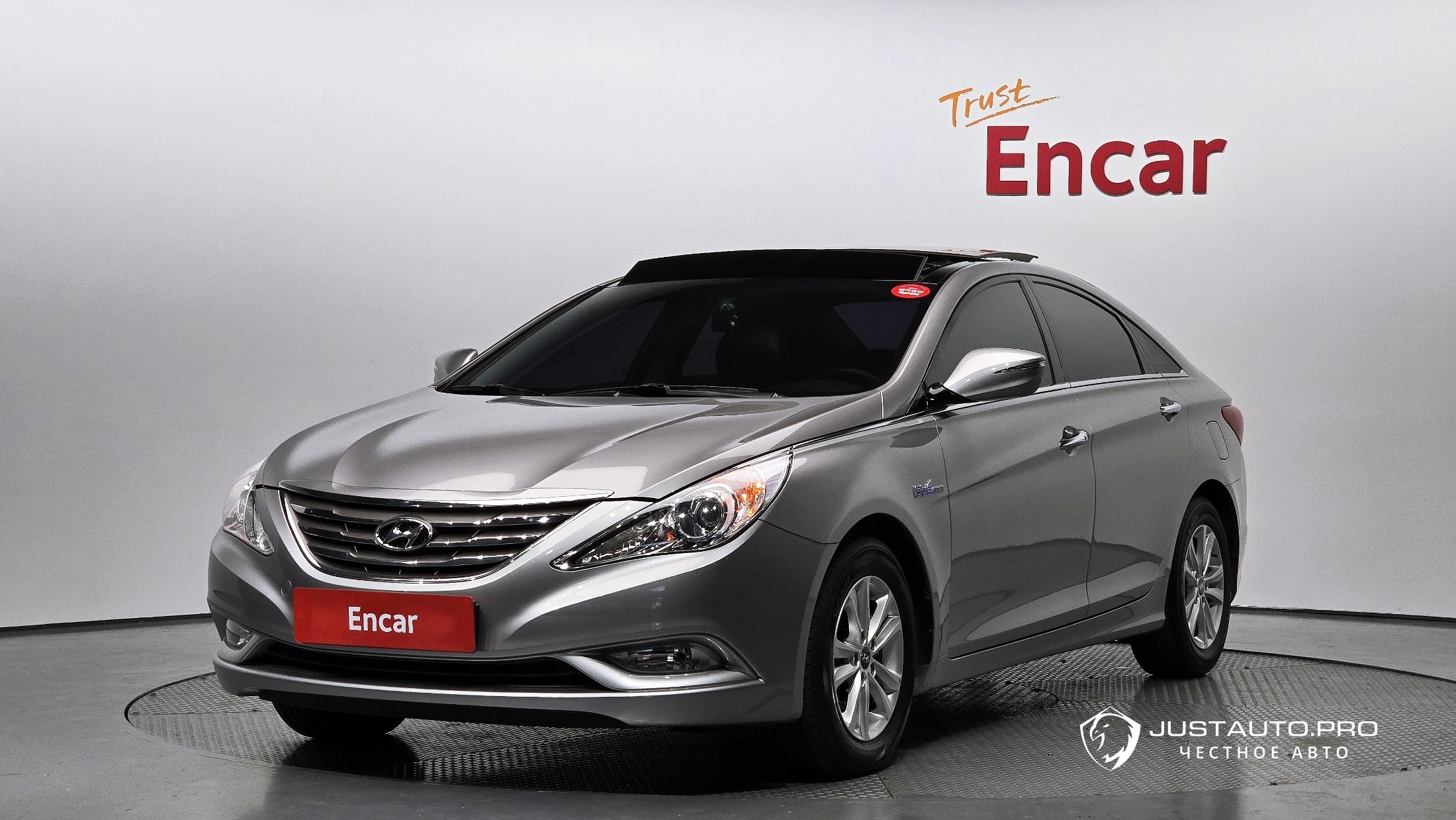 Автомобиль Hyundai Sonata