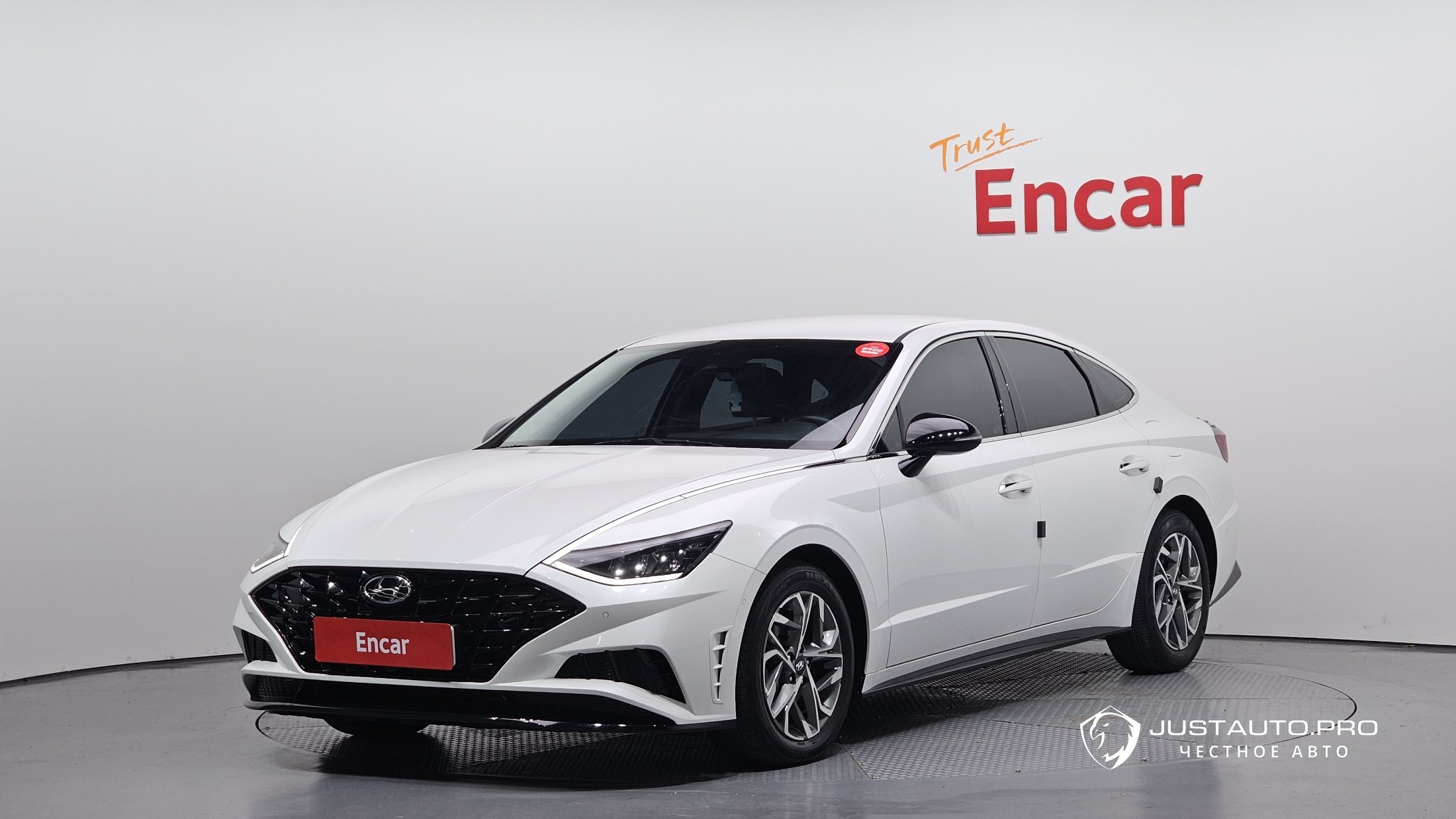 Автомобиль Hyundai Sonata