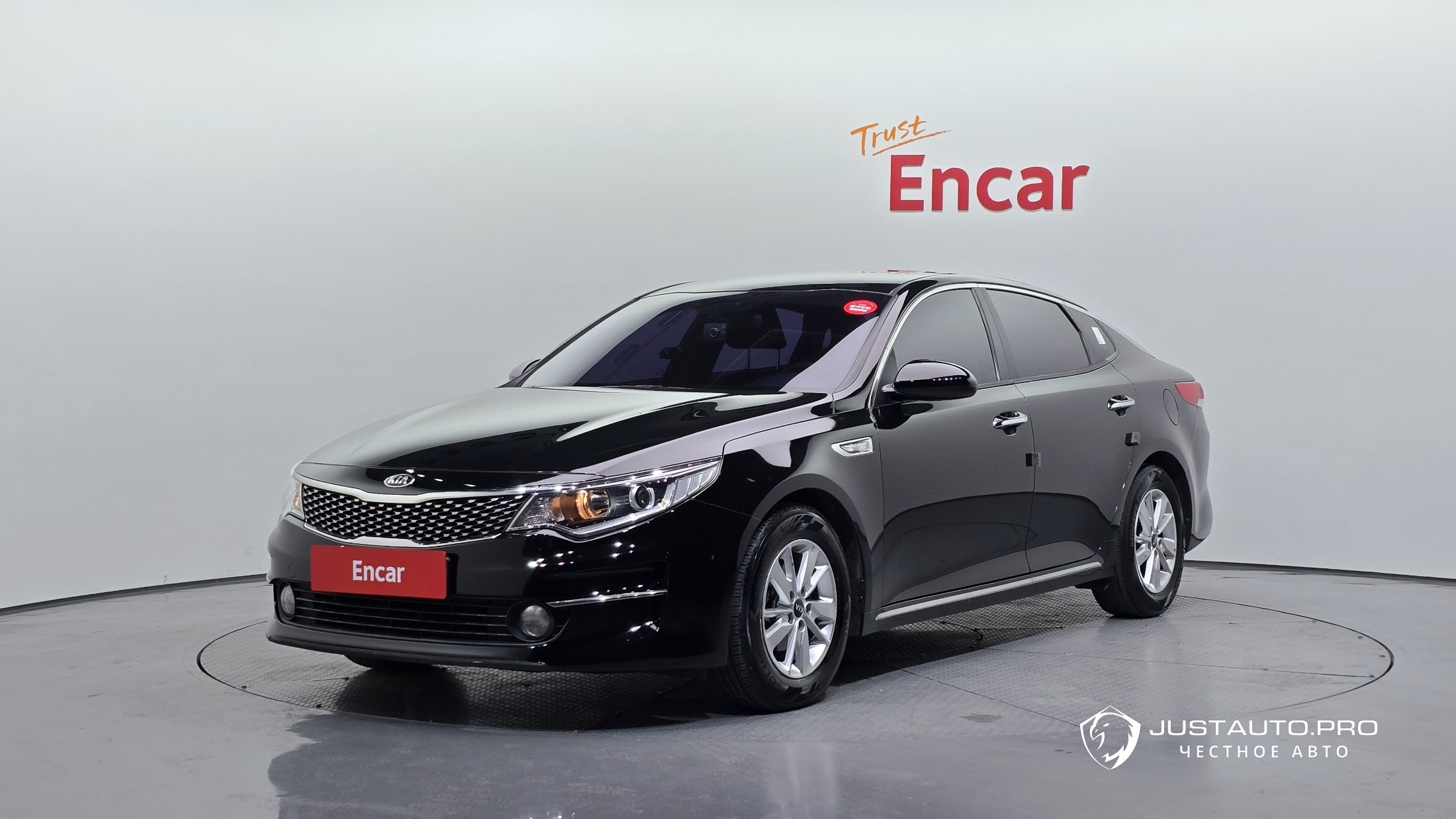 Автомобиль Kia K5