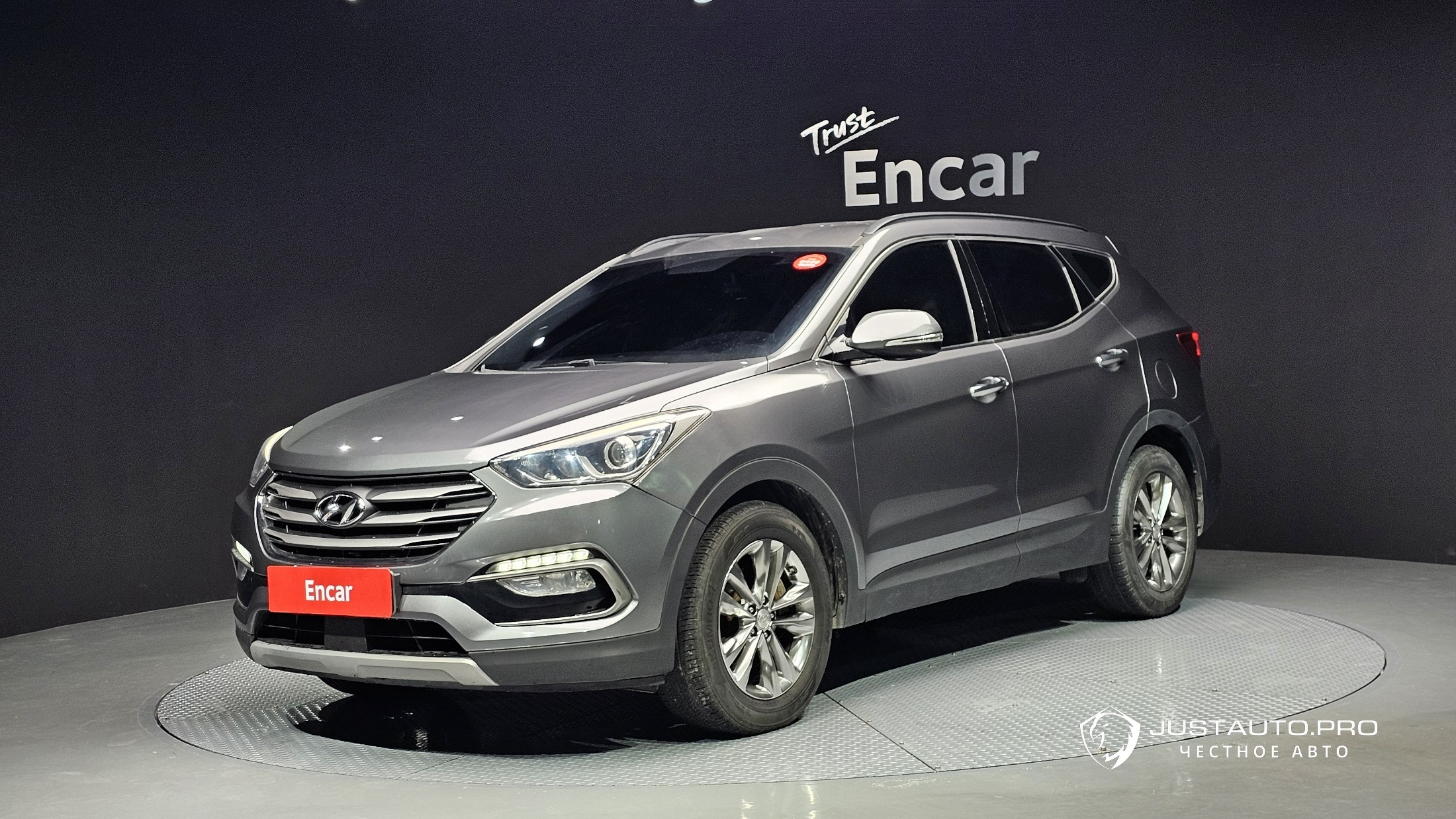 Автомобиль Hyundai Santafe