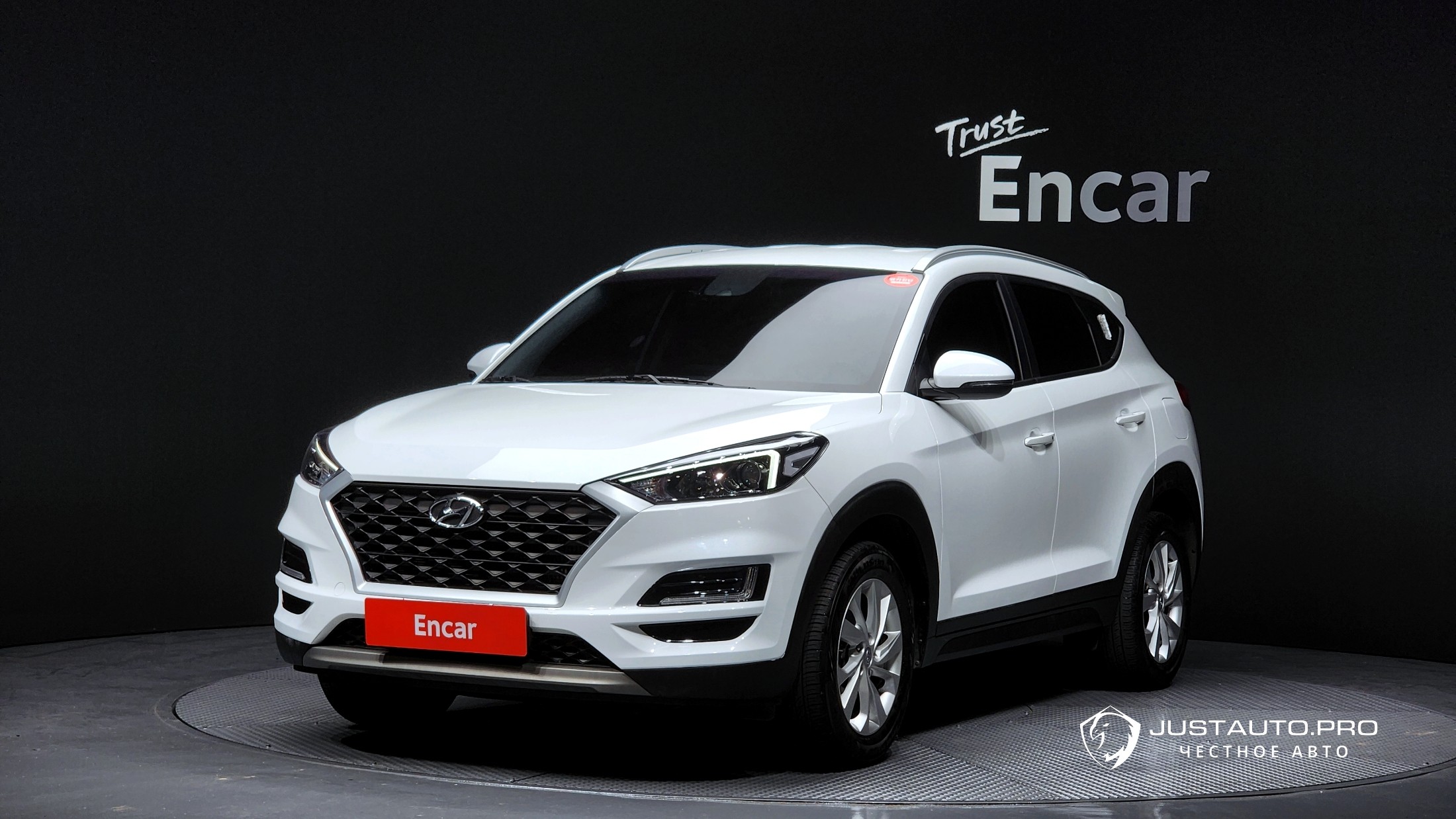 Автомобиль Hyundai Tucson