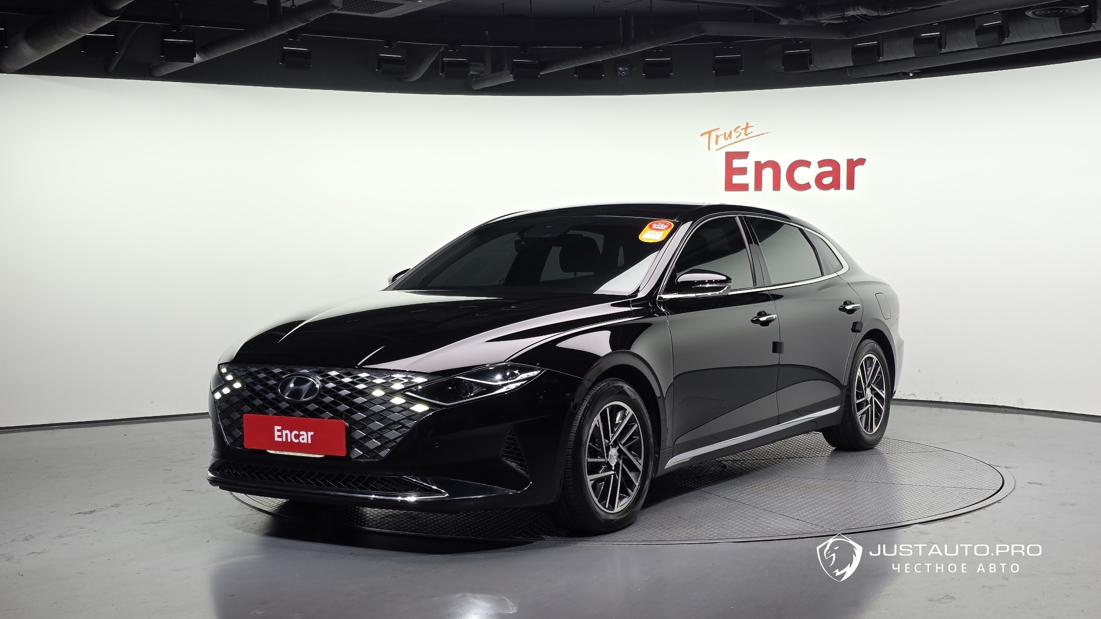 Автомобиль Hyundai Grandeur