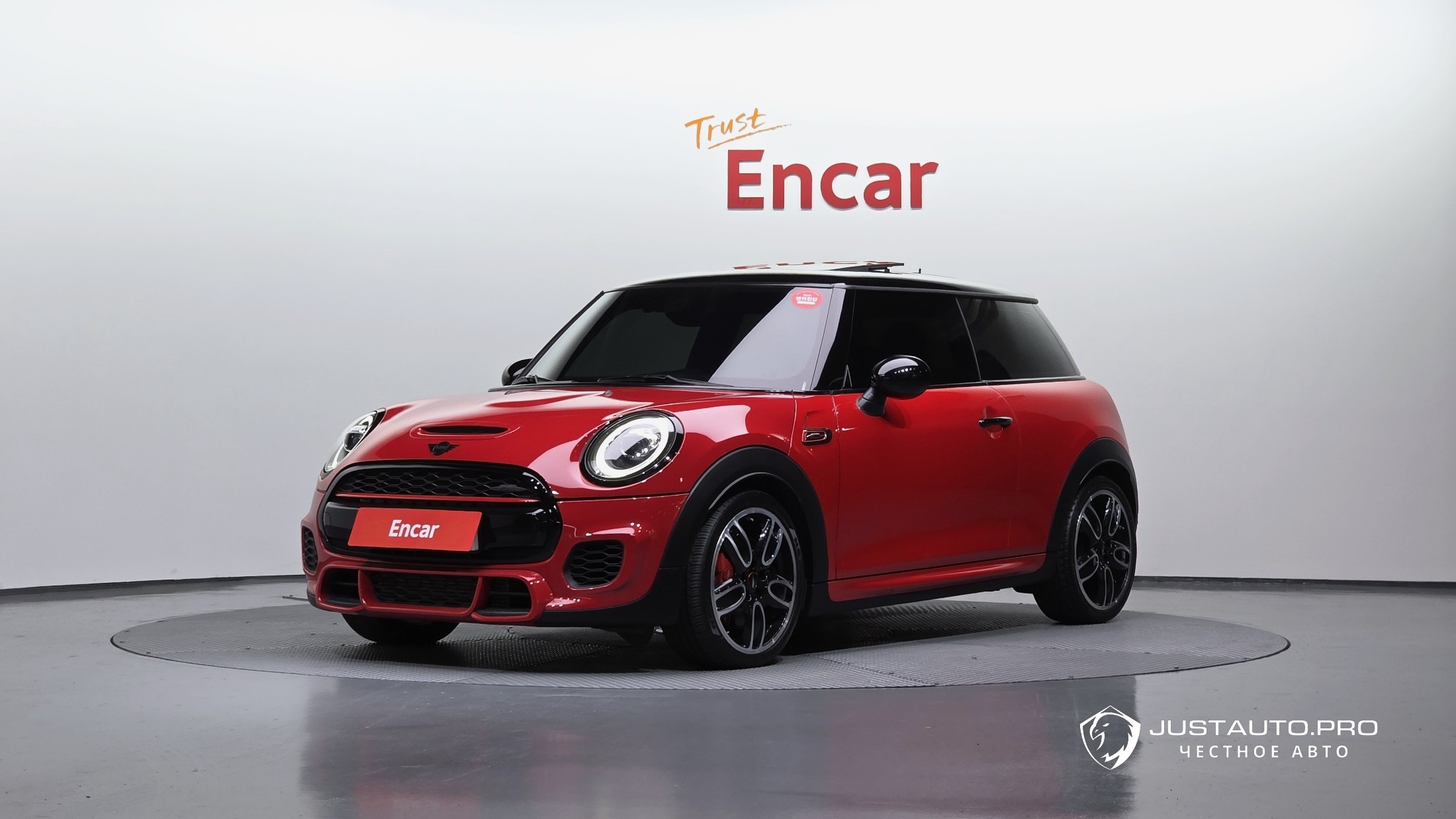 Автомобиль Mini Cooper