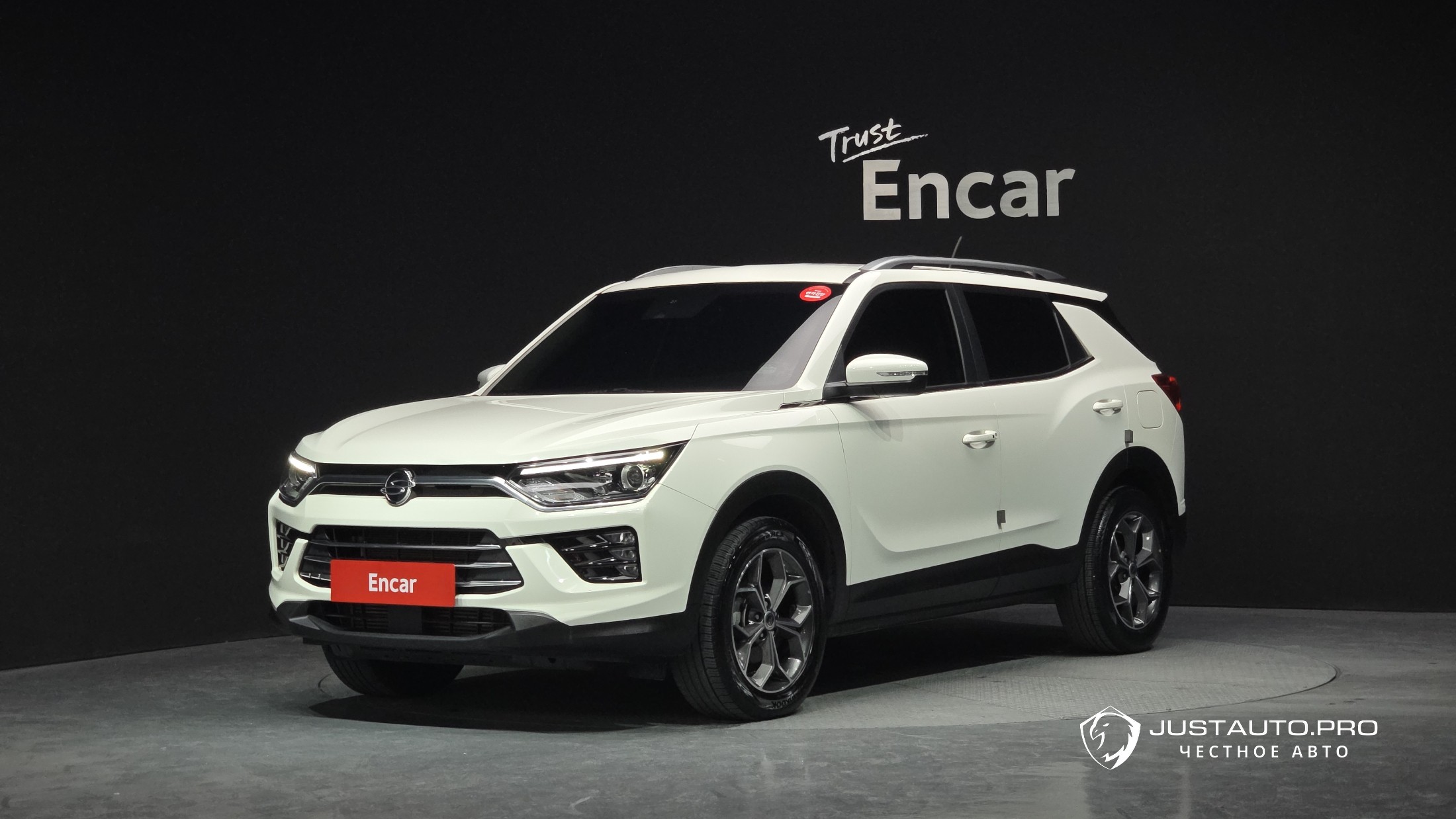 Автомобиль KG_Mobility_Ssangyong KORANDO