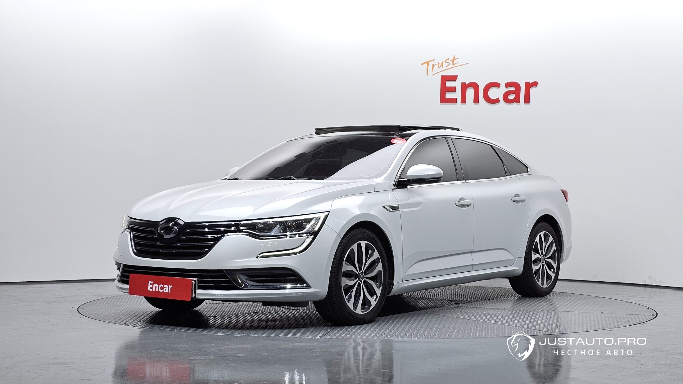 Автомобиль Renault-KoreaSamsung SM6