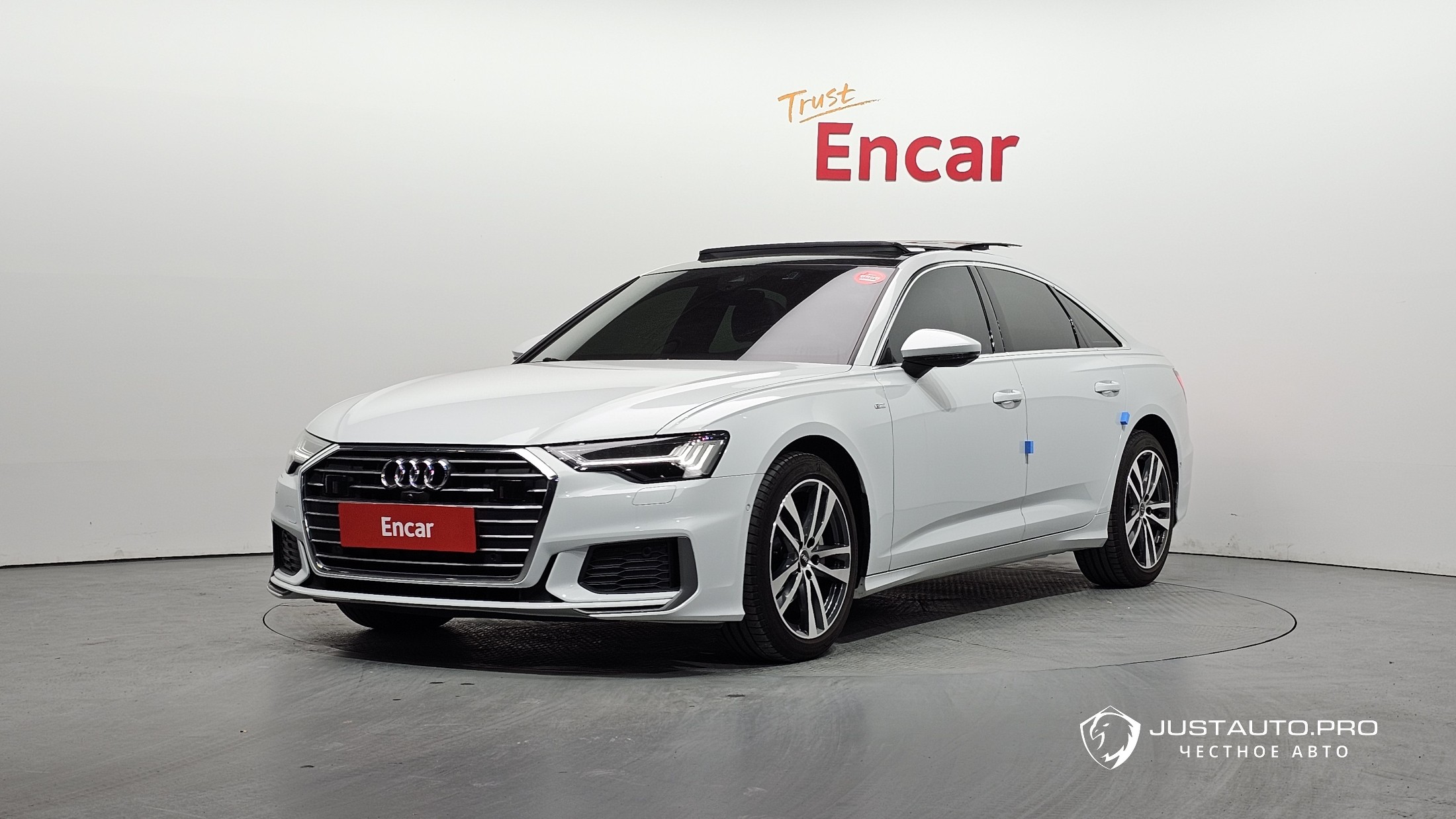 Автомобиль Audi A6