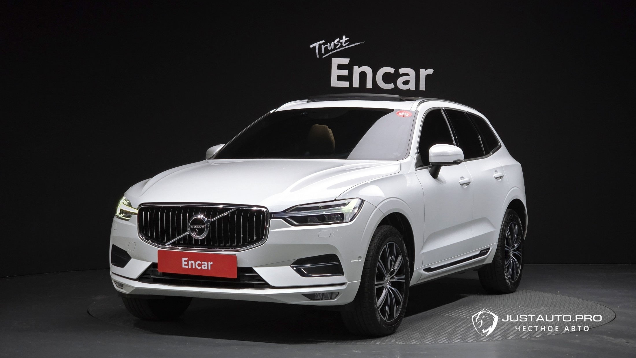 Автомобиль Volvo XC60