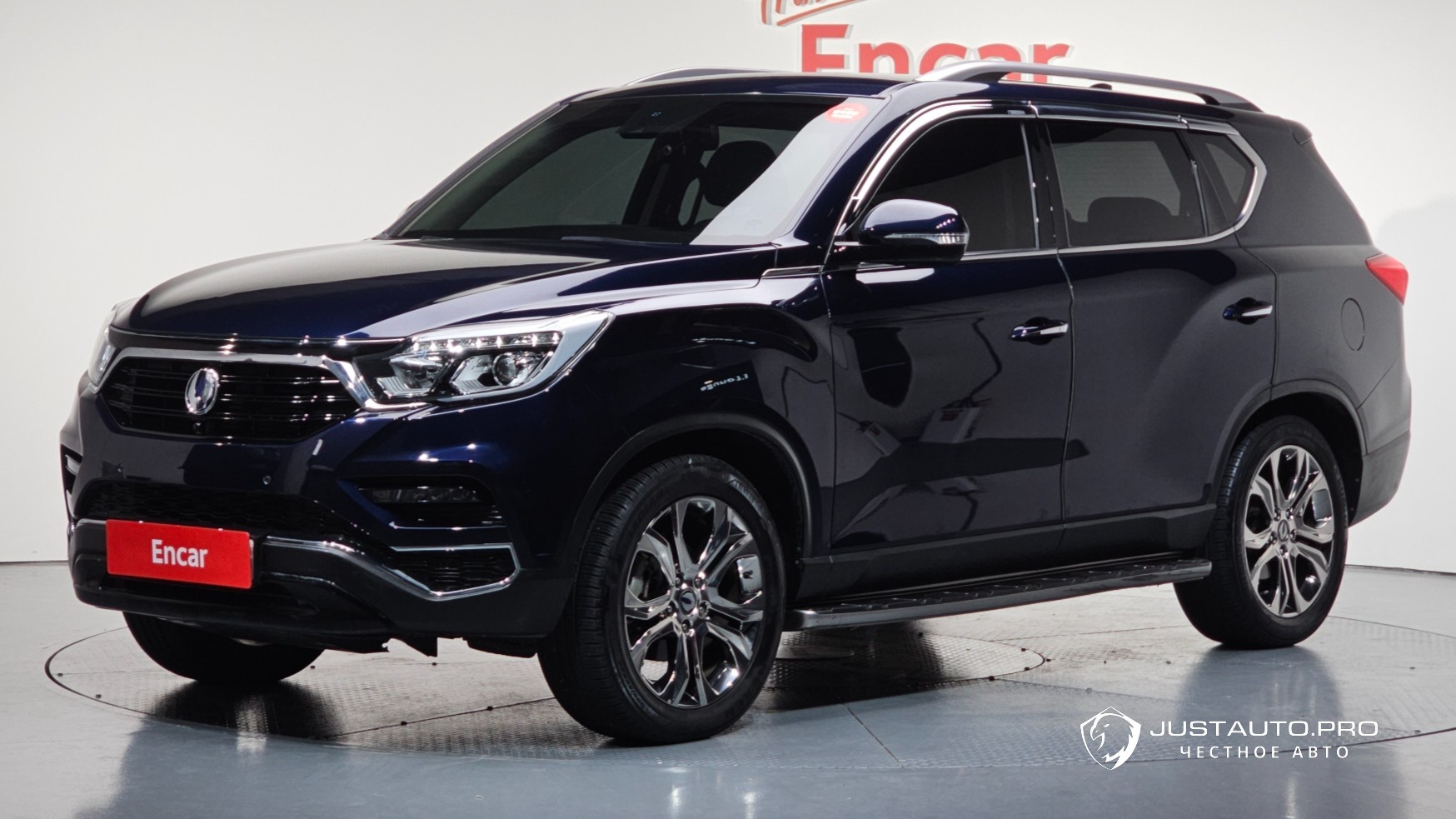 Автомобиль KG_Mobility_Ssangyong Rexton